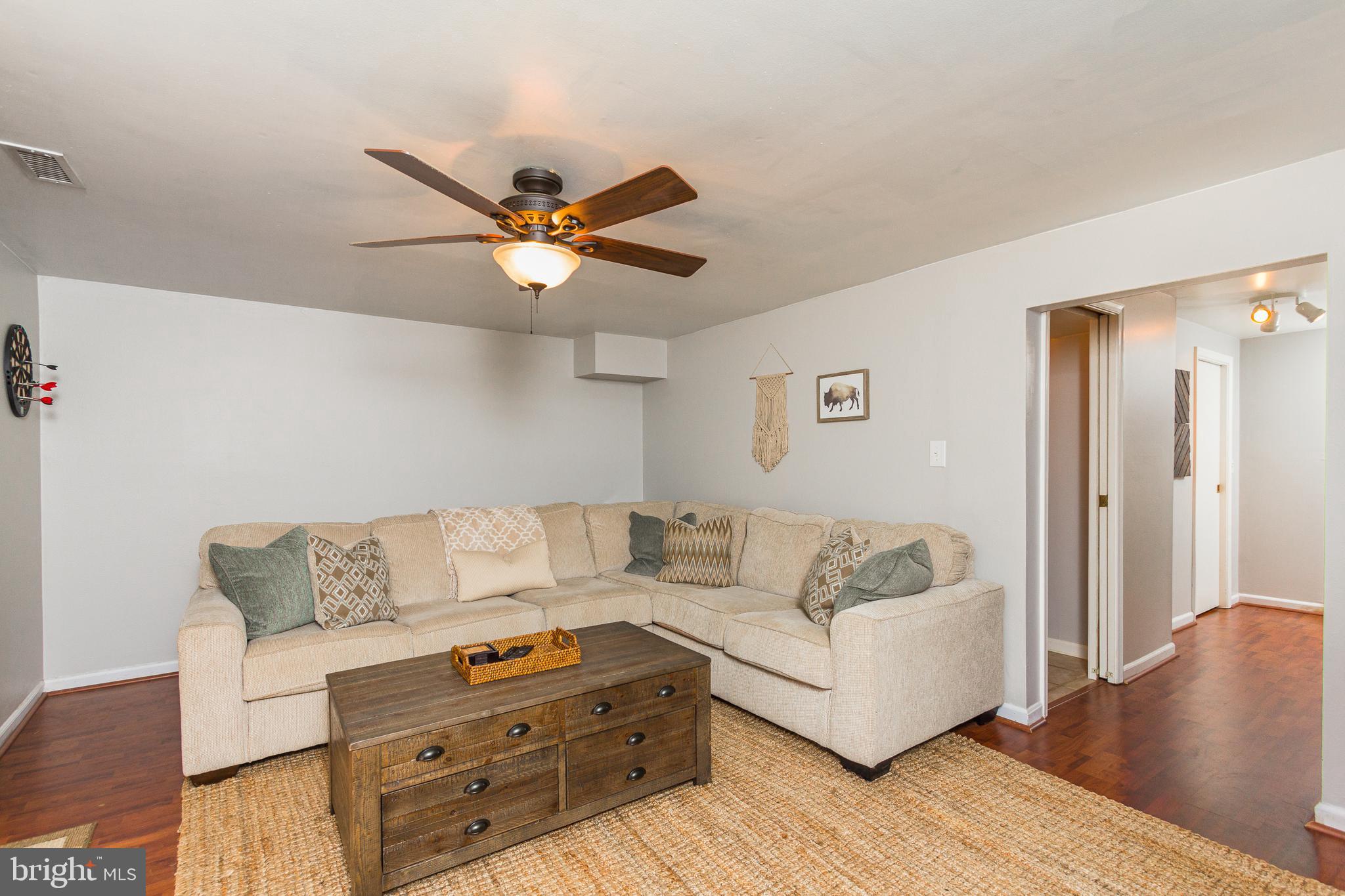 MARINER'S COVE - Residential