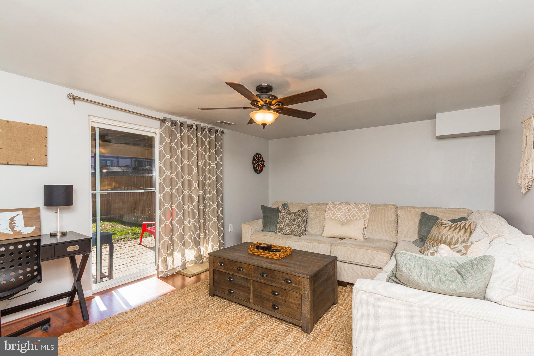 MARINER'S COVE - Residential