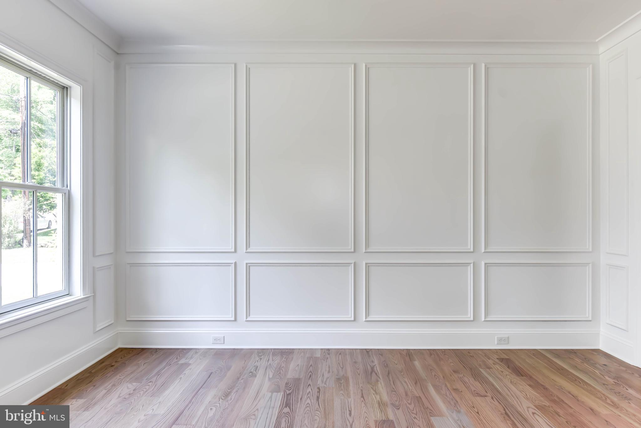 POTOMAC OUTSIDE - Residential