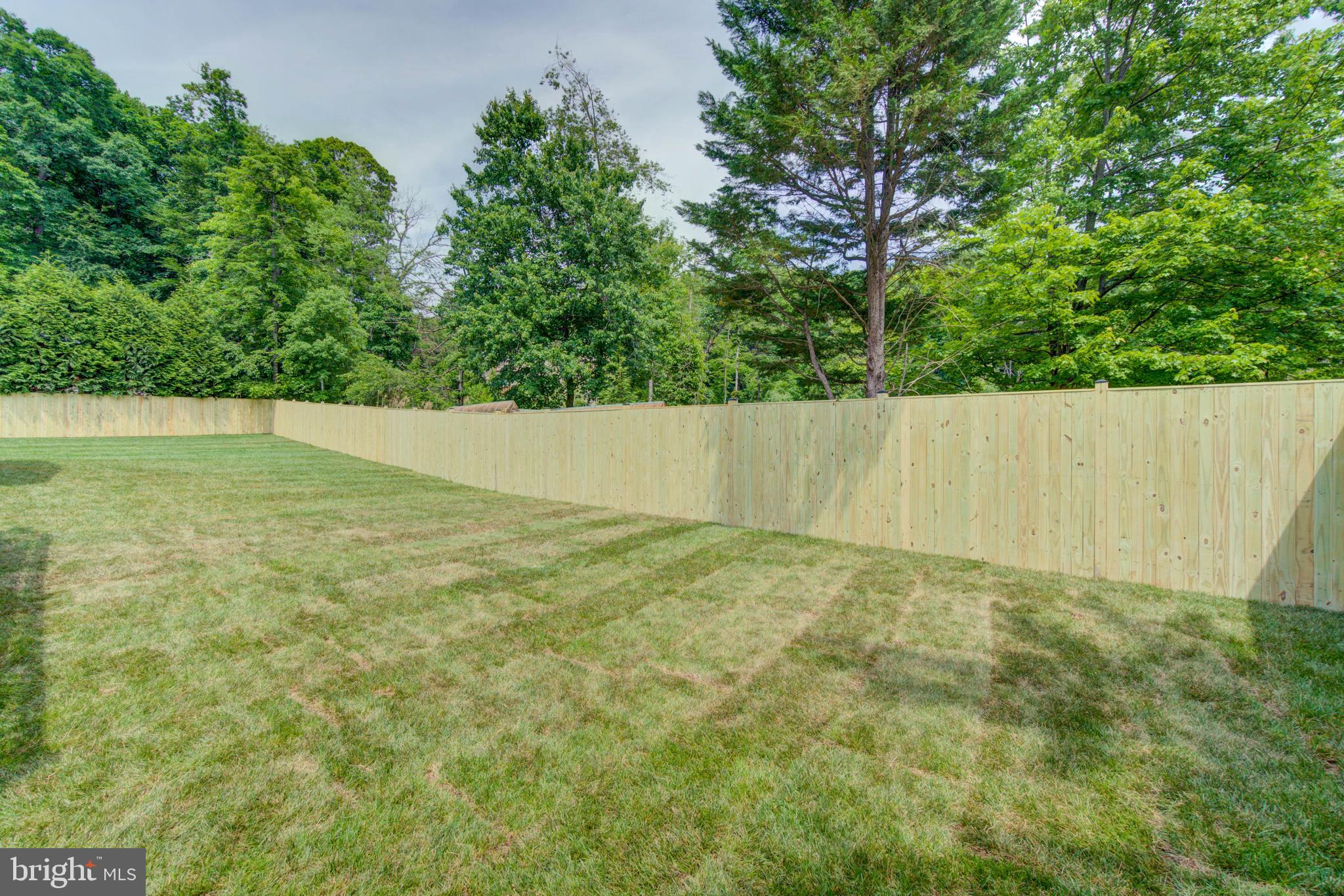 POTOMAC OUTSIDE - Residential