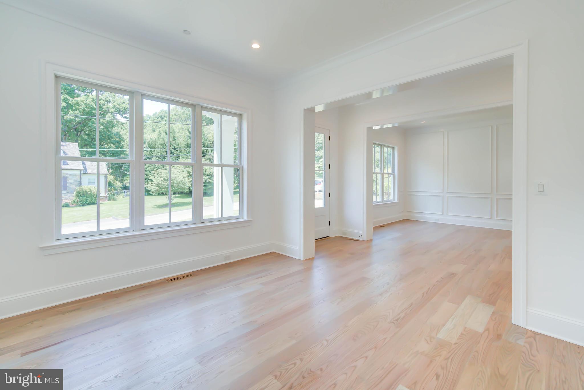 POTOMAC OUTSIDE - Residential