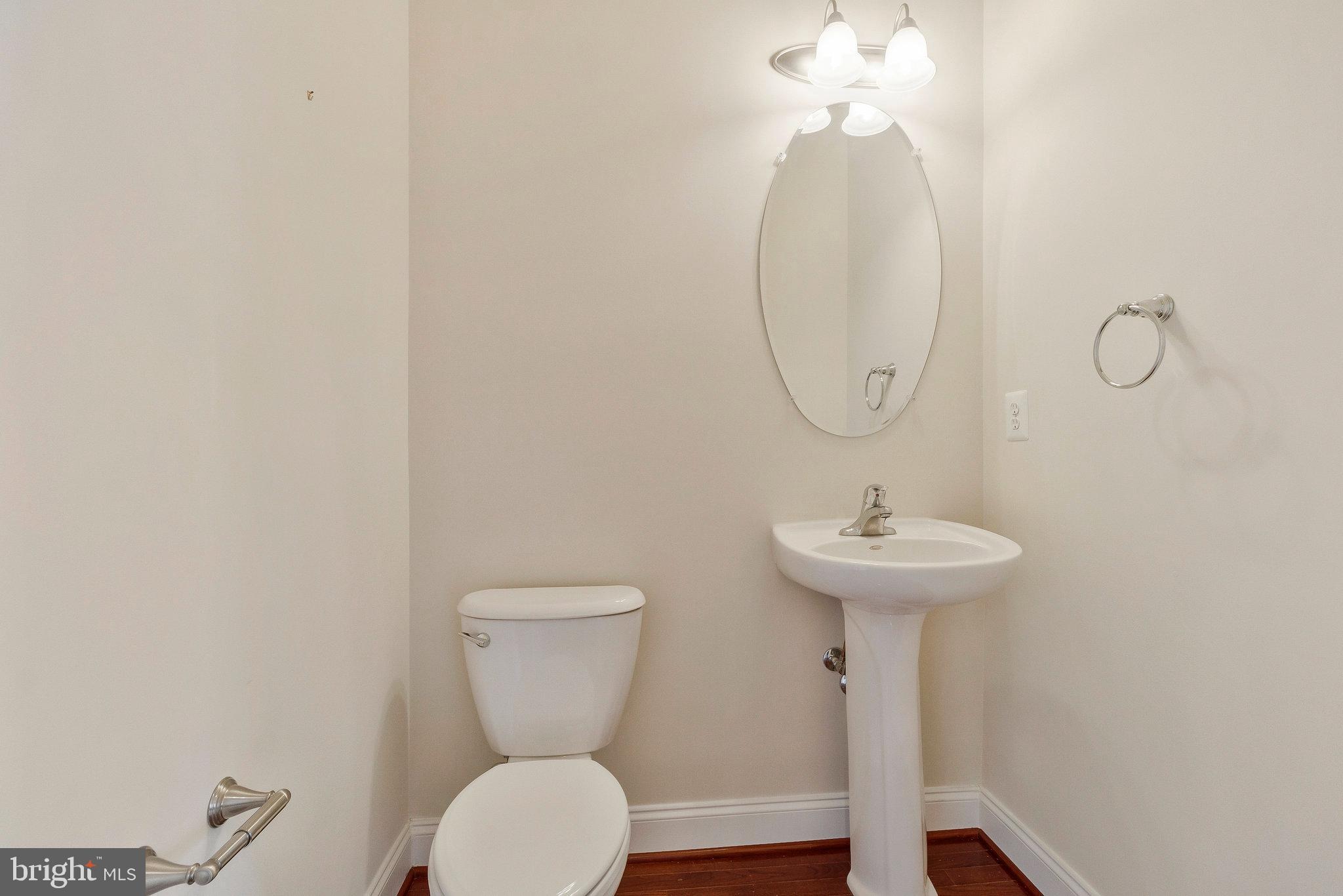 VILLAGES OF PIEDMONT - Residential Lease