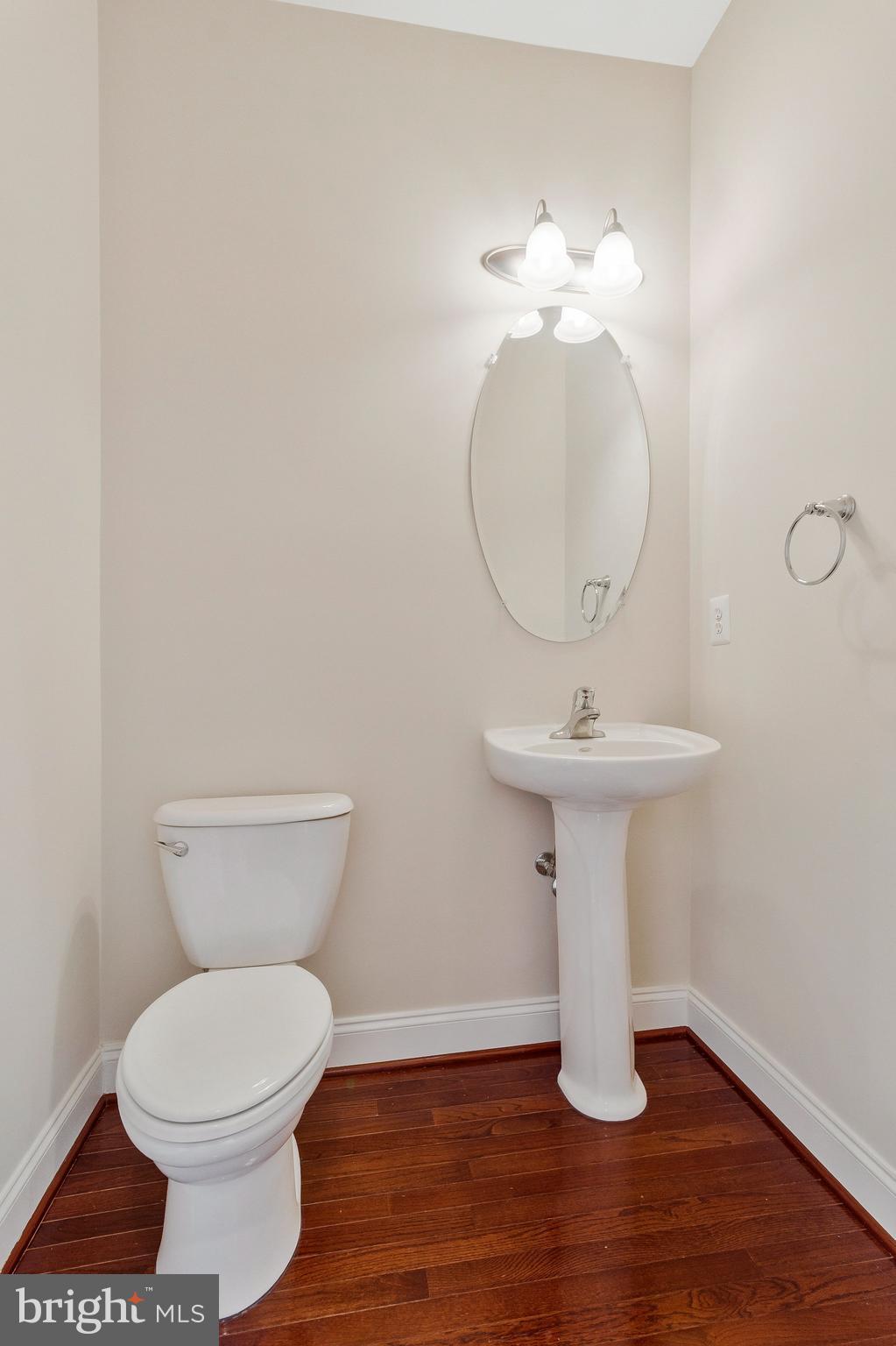 VILLAGES OF PIEDMONT - Residential Lease