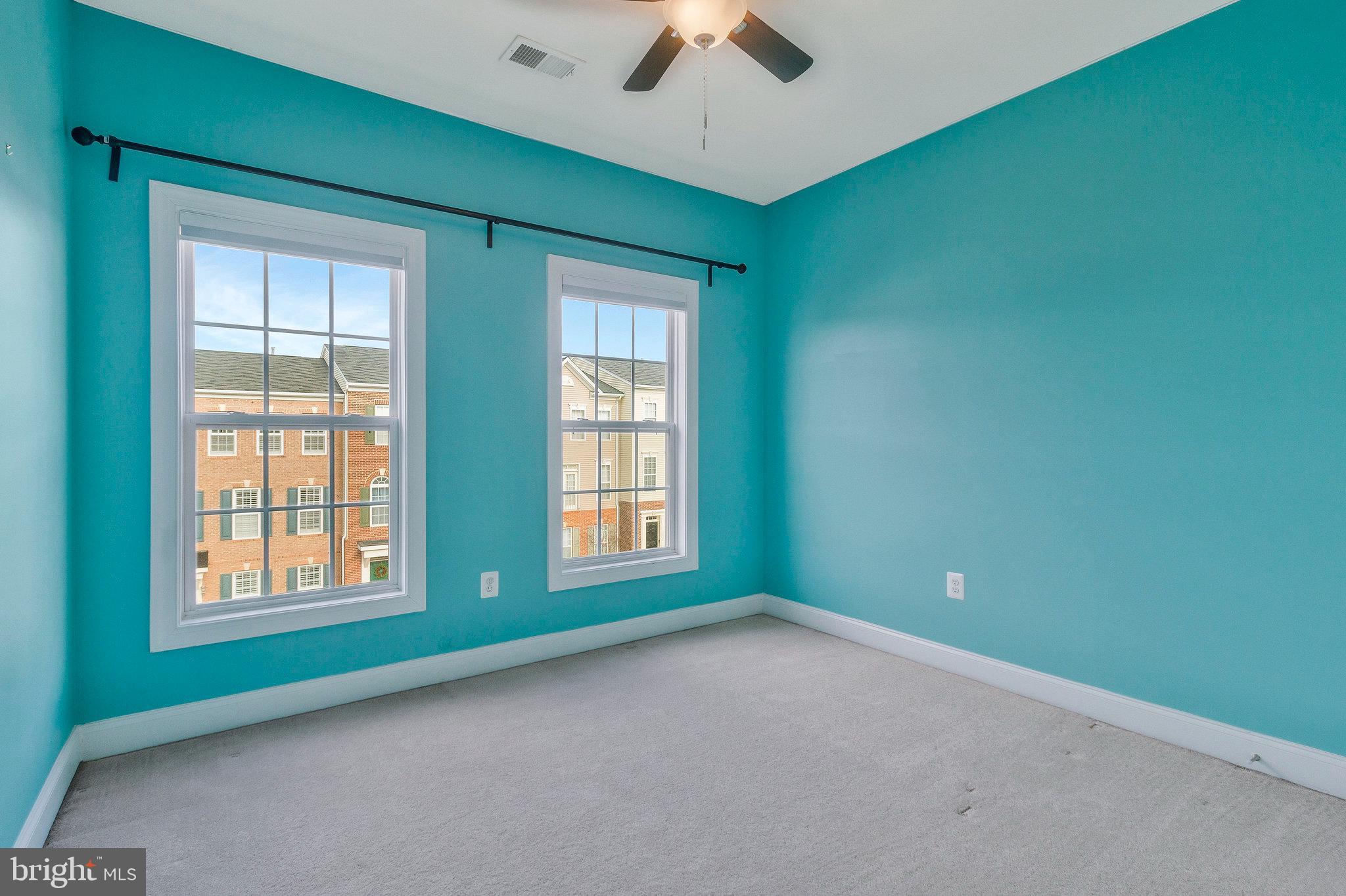 VILLAGES OF PIEDMONT - Residential Lease