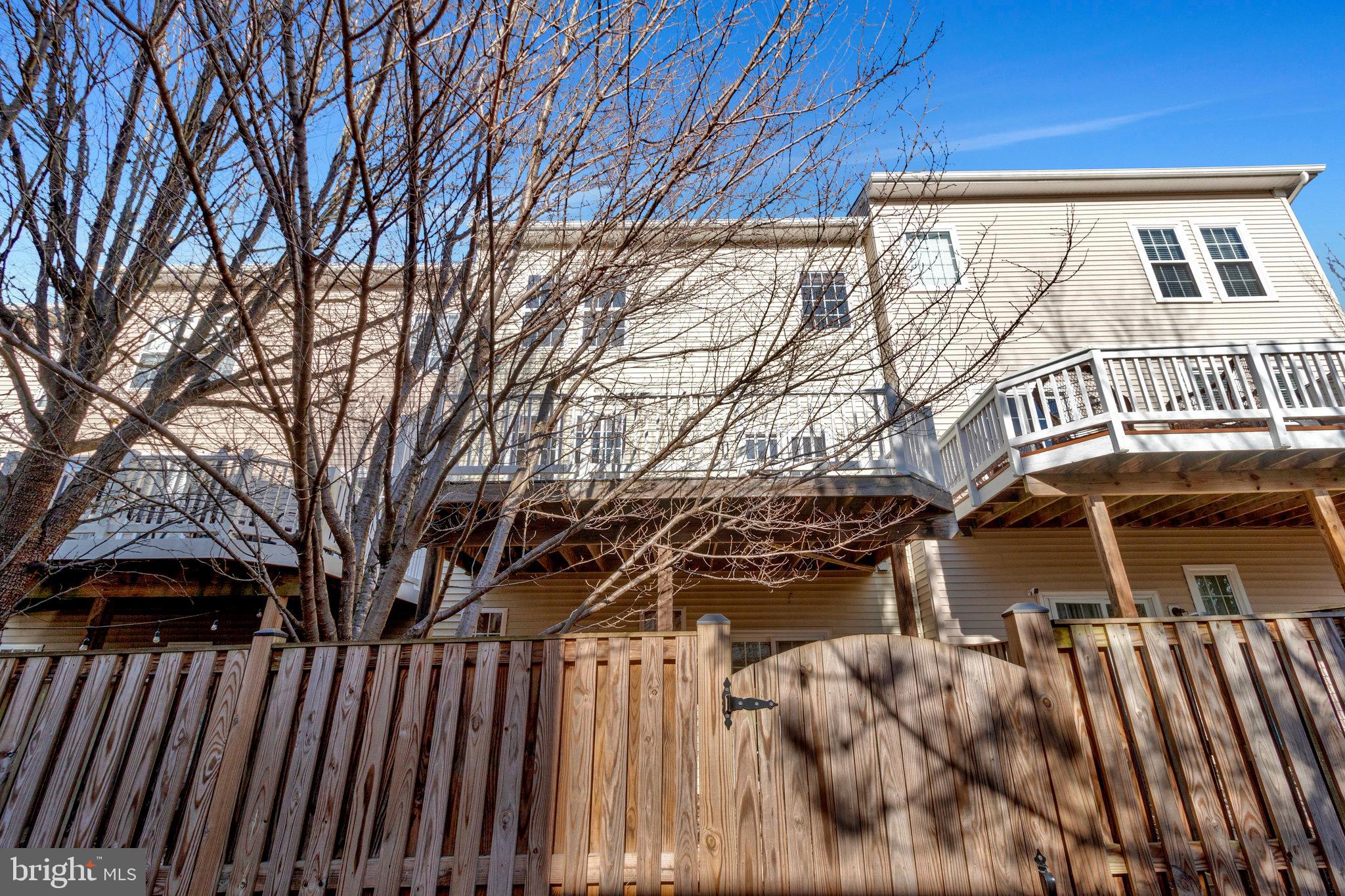 VILLAGES OF PIEDMONT - Residential Lease