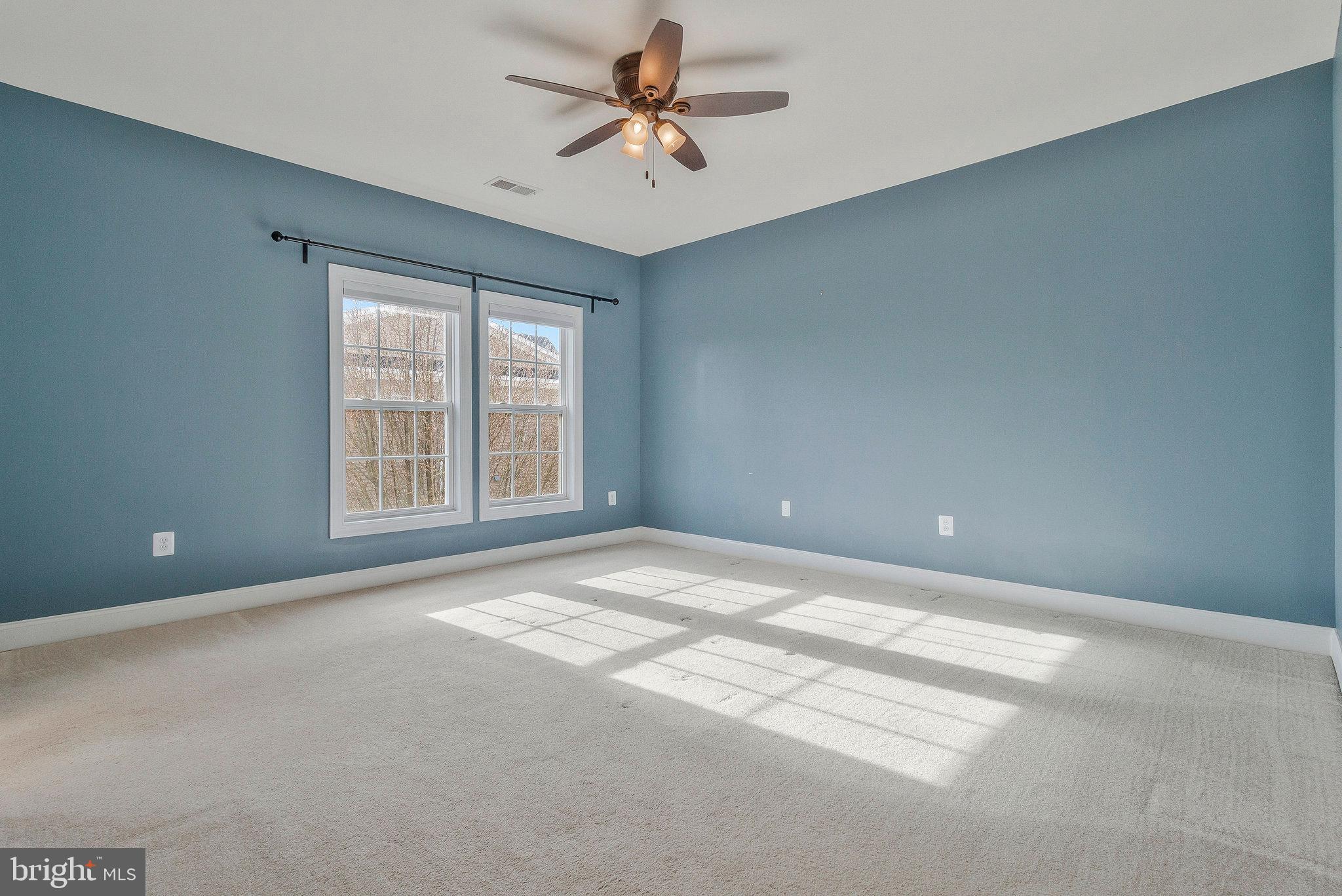 VILLAGES OF PIEDMONT - Residential Lease