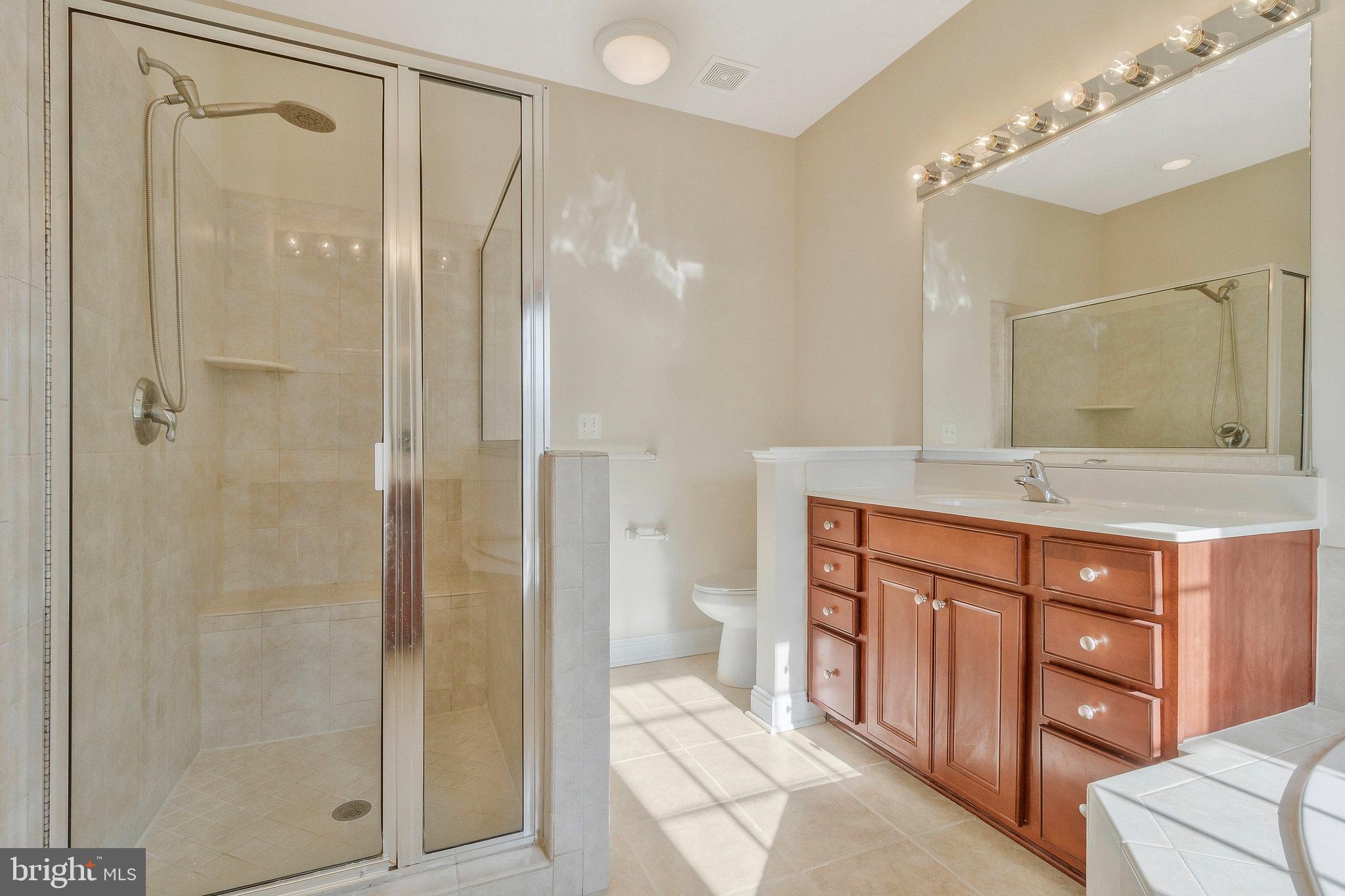 VILLAGES OF PIEDMONT - Residential Lease