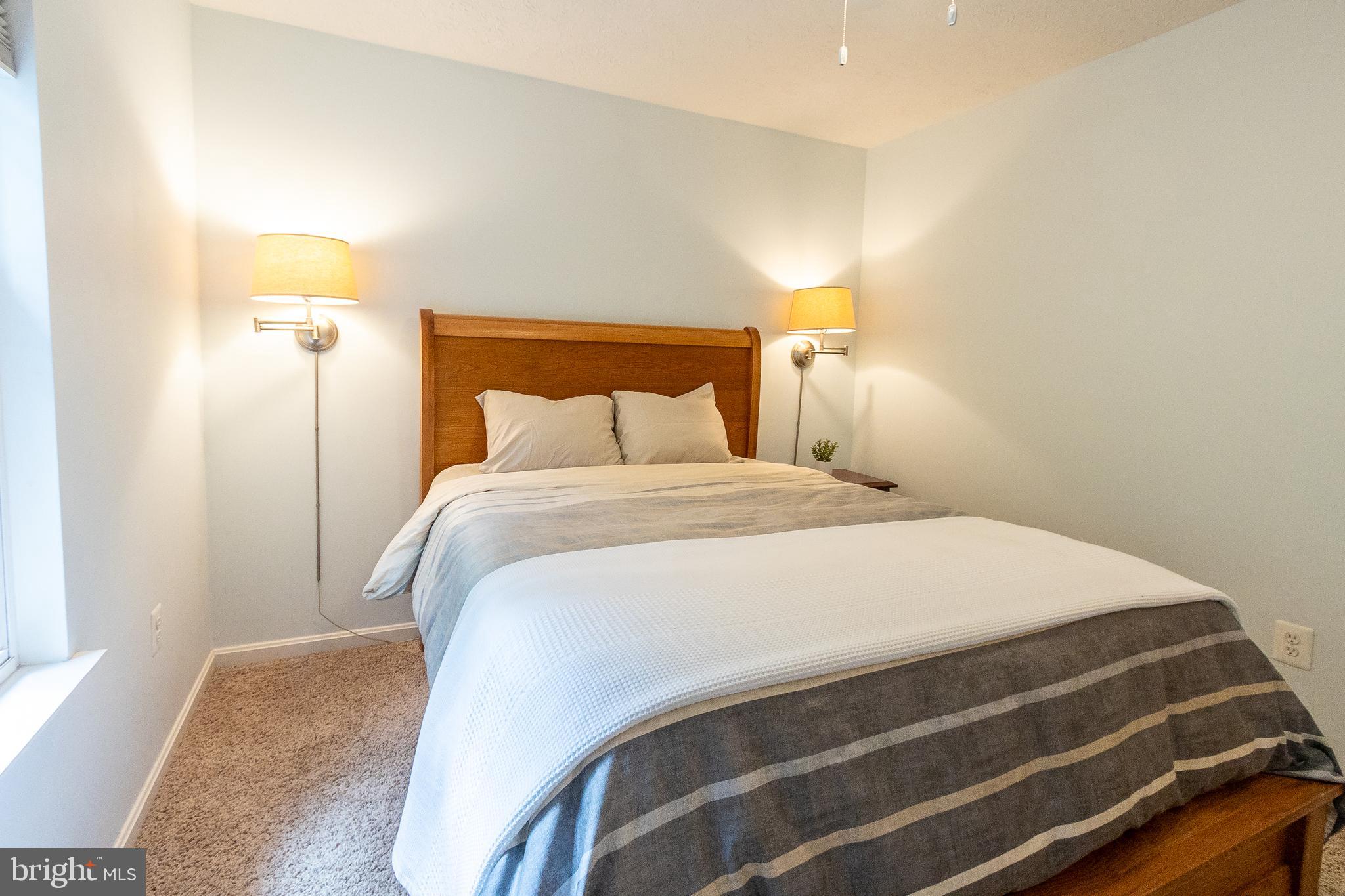 CEDAR COVE - Residential