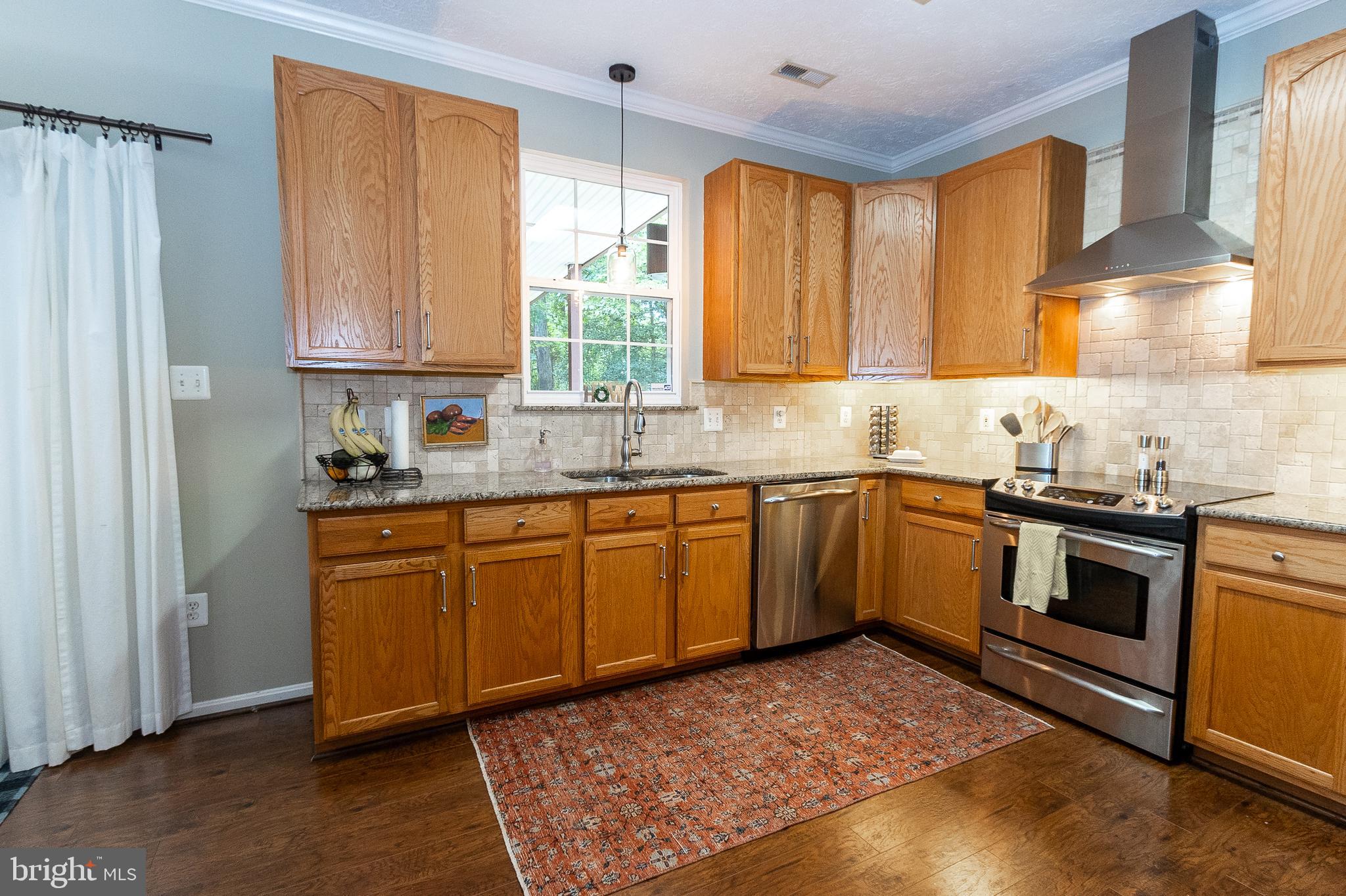 CEDAR COVE - Residential