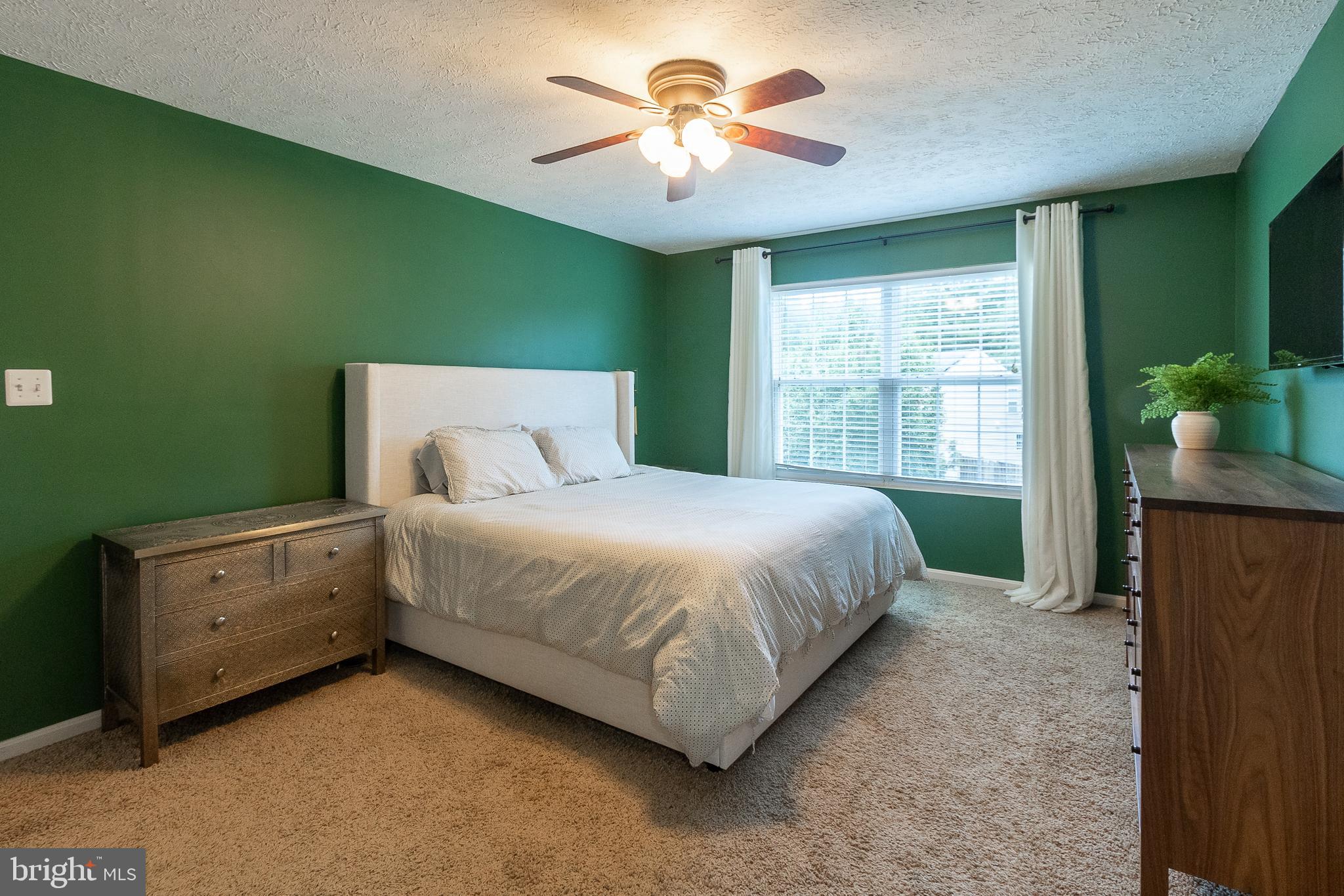 CEDAR COVE - Residential