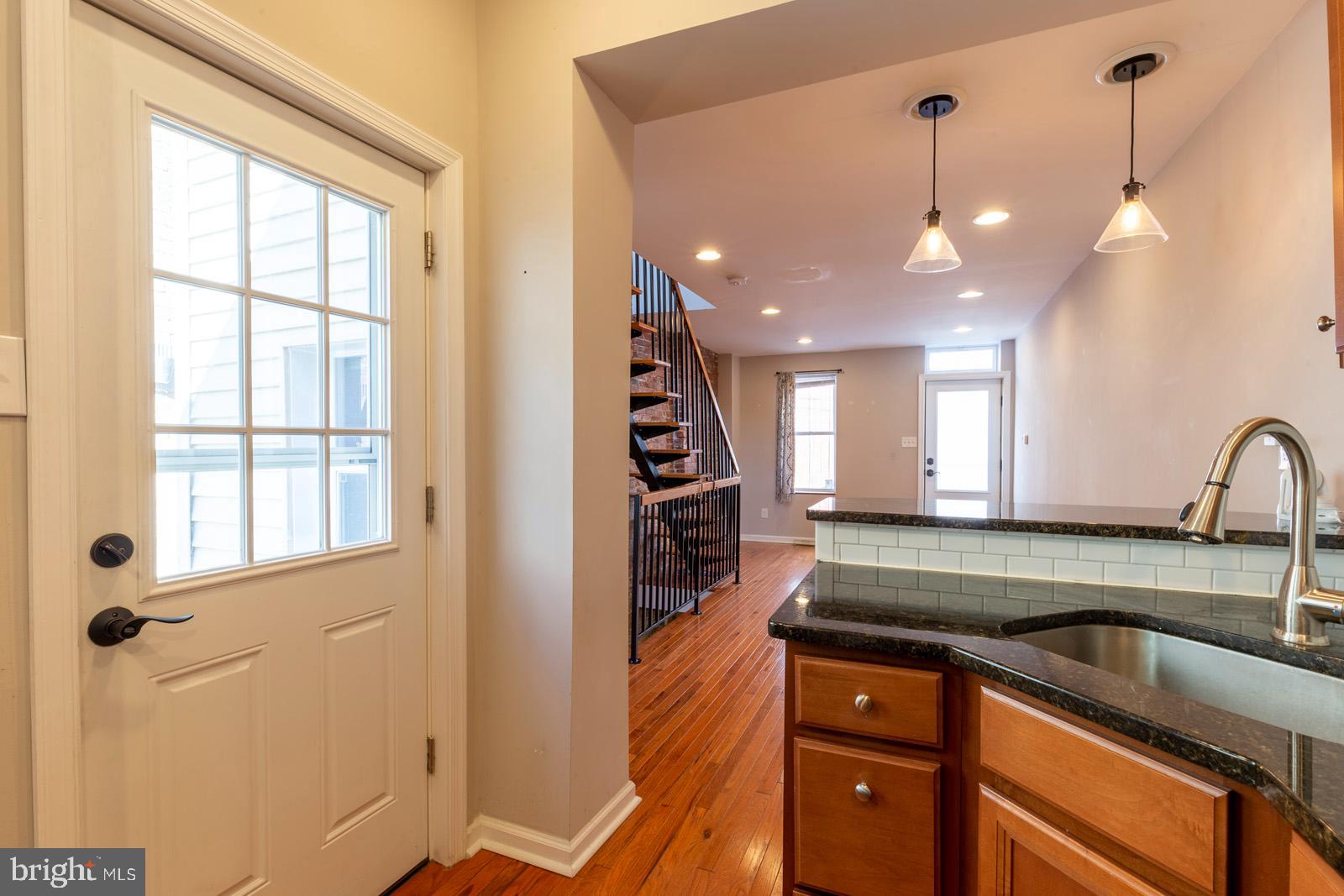 FISHTOWN - Residential Lease