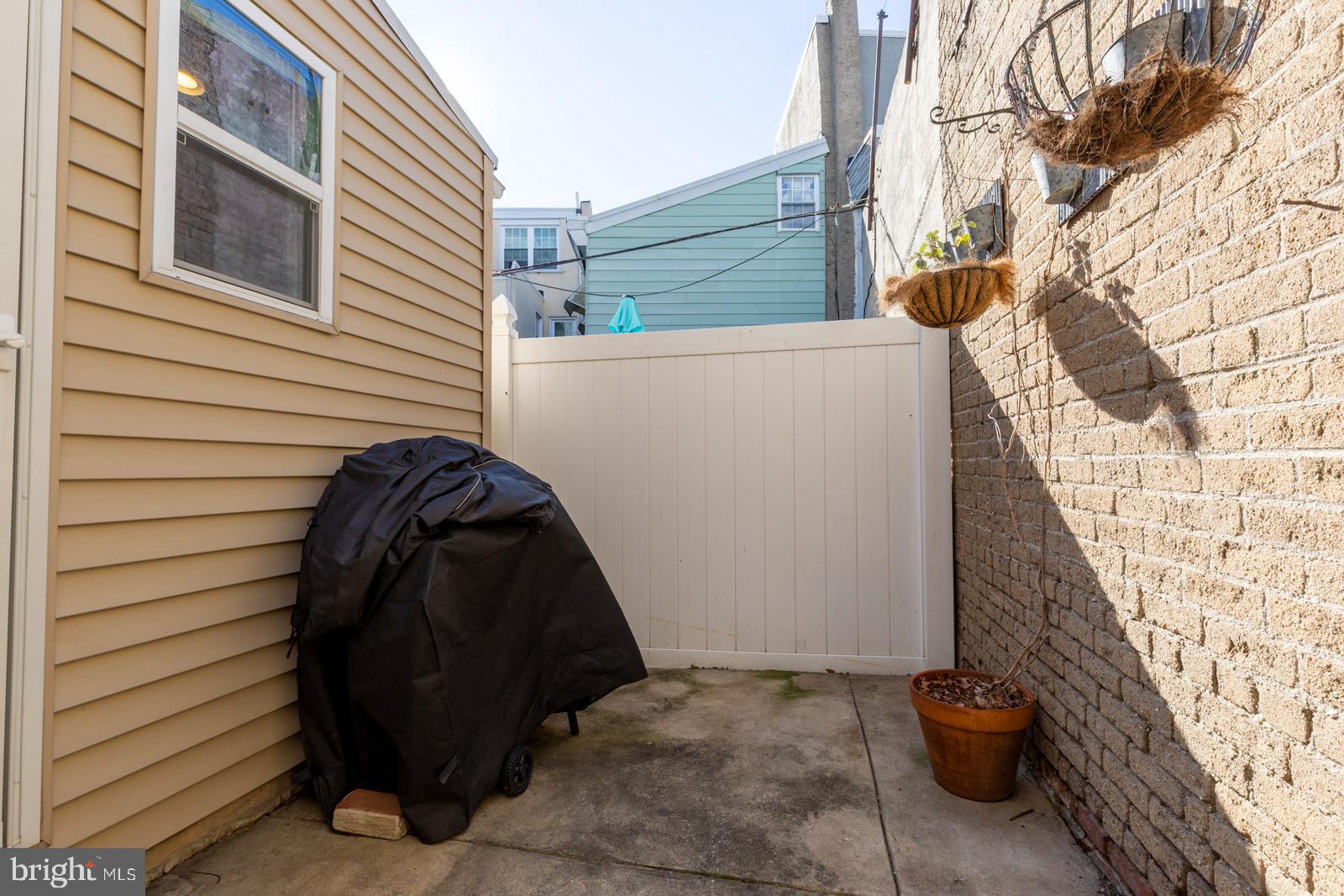 FISHTOWN - Residential Lease