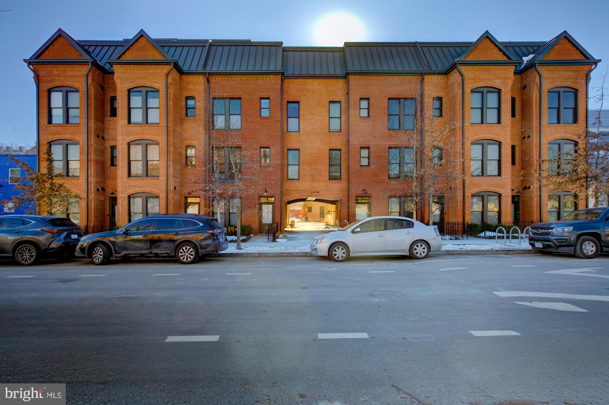 1309 E STREET SE 12