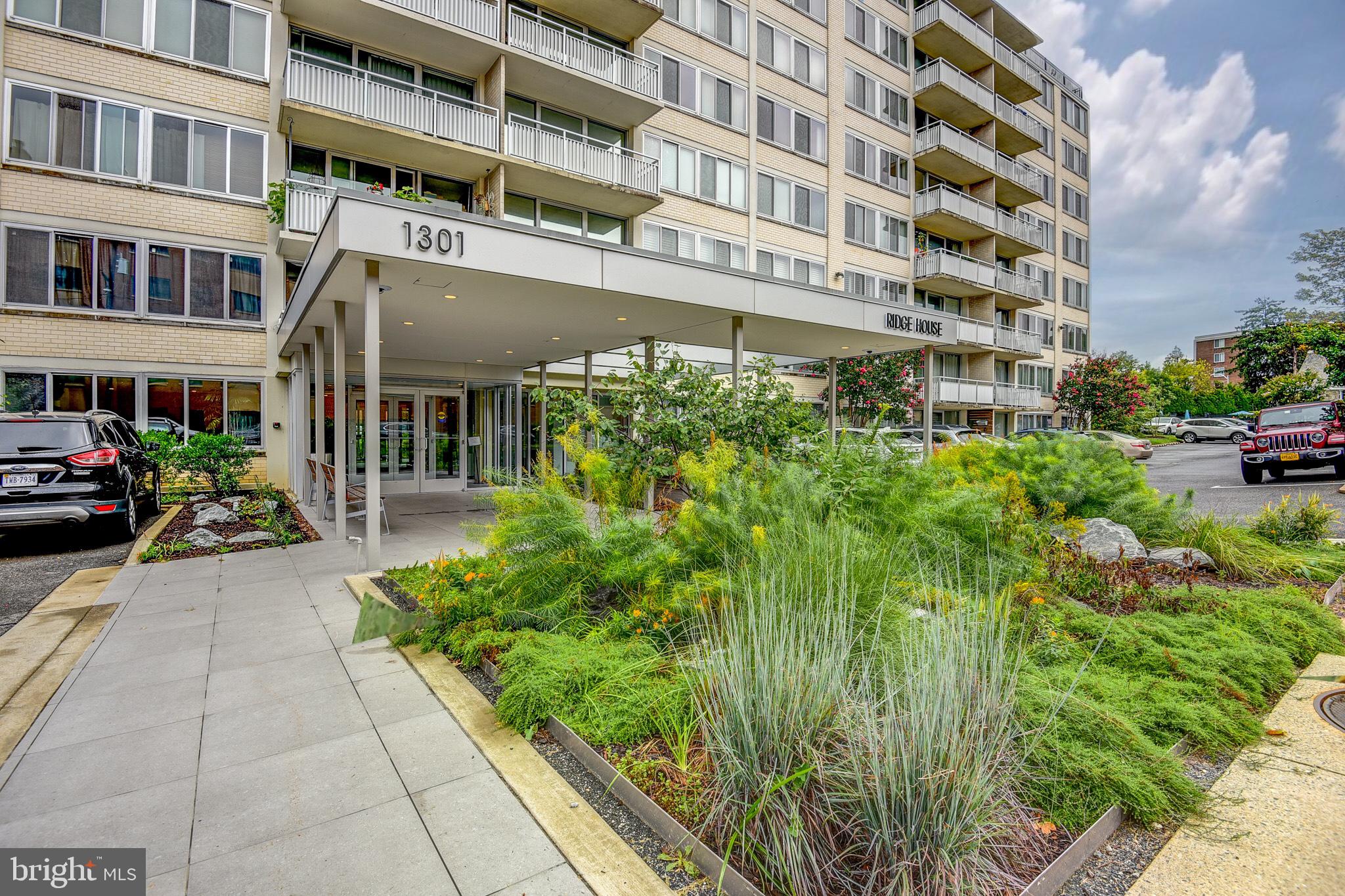 1301 S ARLINGTON RIDGE ROAD S 310