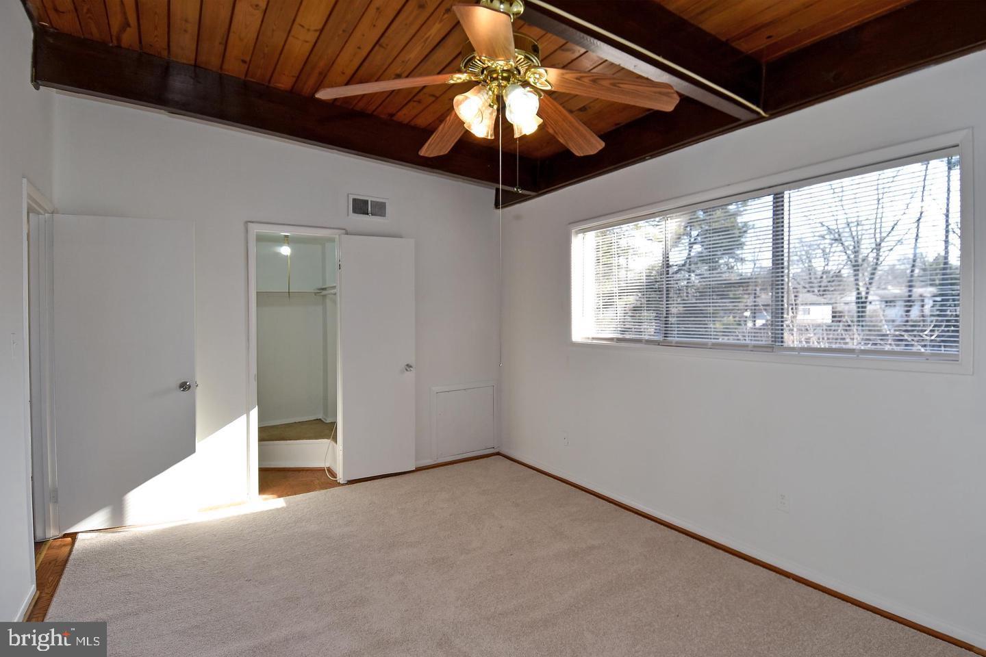 TALLTREE GARDENS - Residential Lease