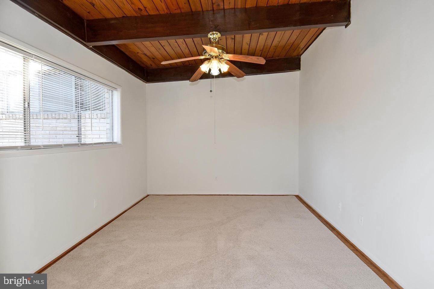 TALLTREE GARDENS - Residential Lease