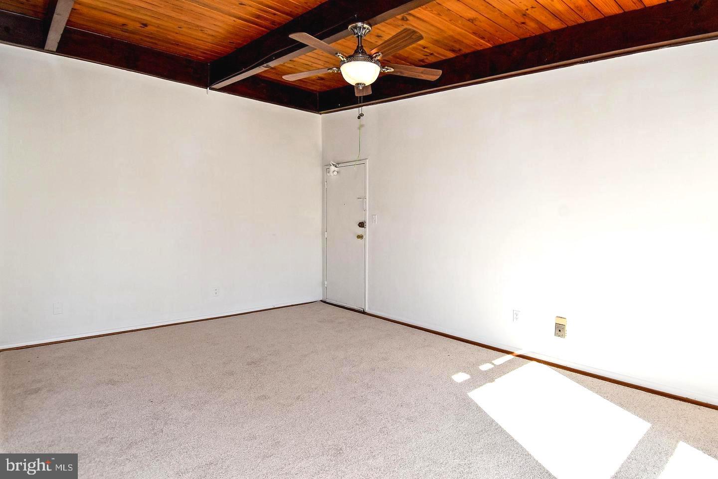 TALLTREE GARDENS - Residential Lease