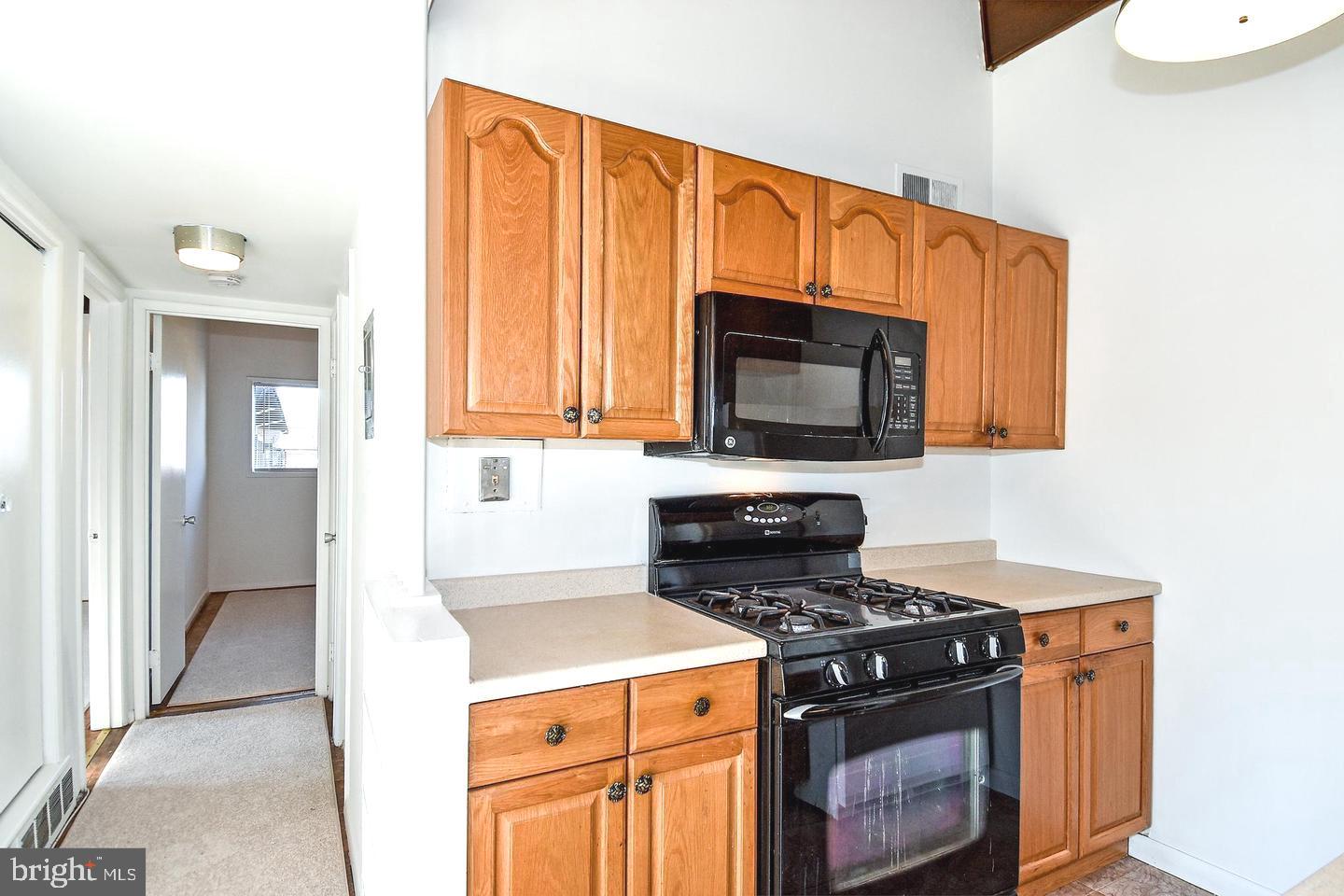 TALLTREE GARDENS - Residential Lease