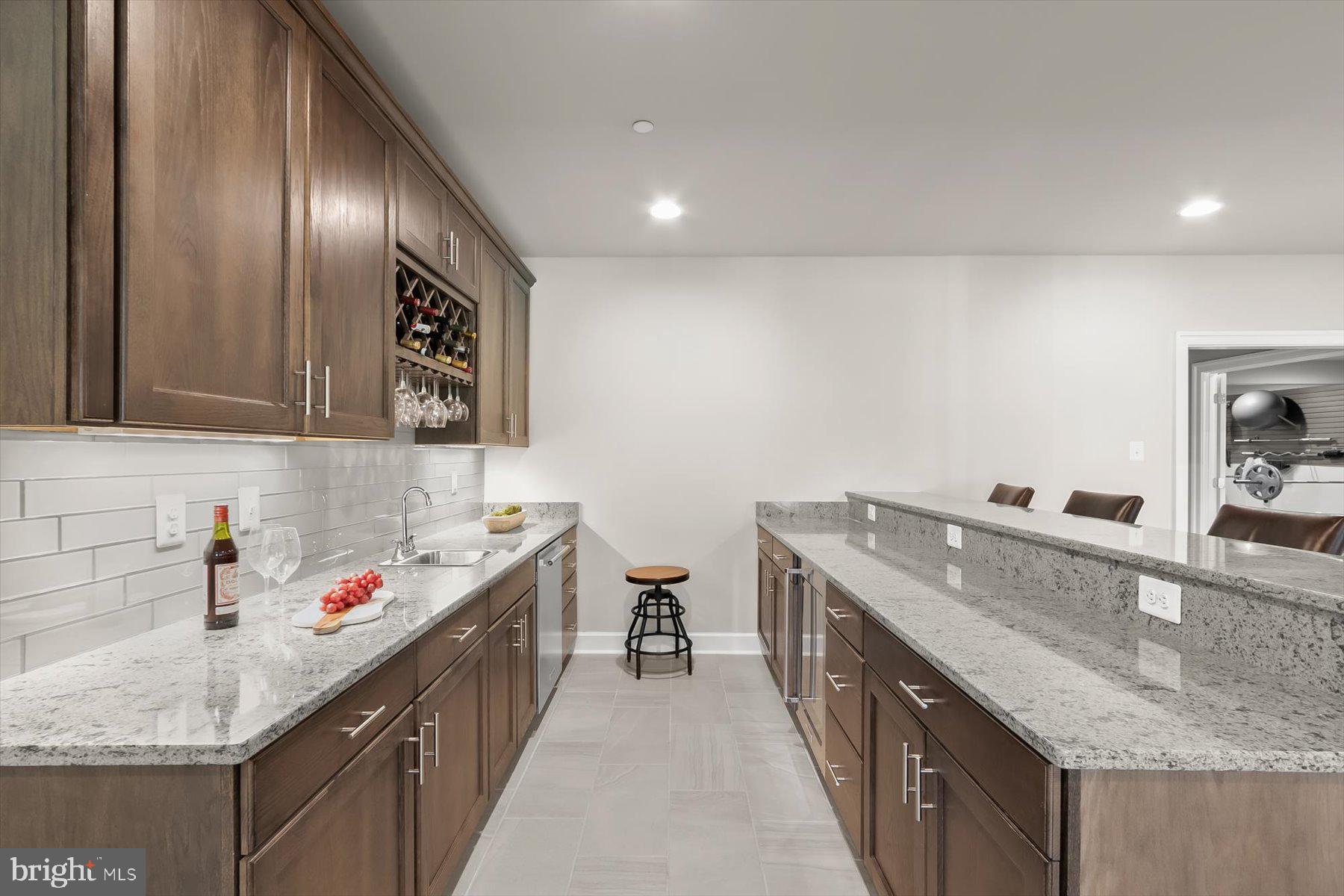 HIGHLAND RESERVE - Residential