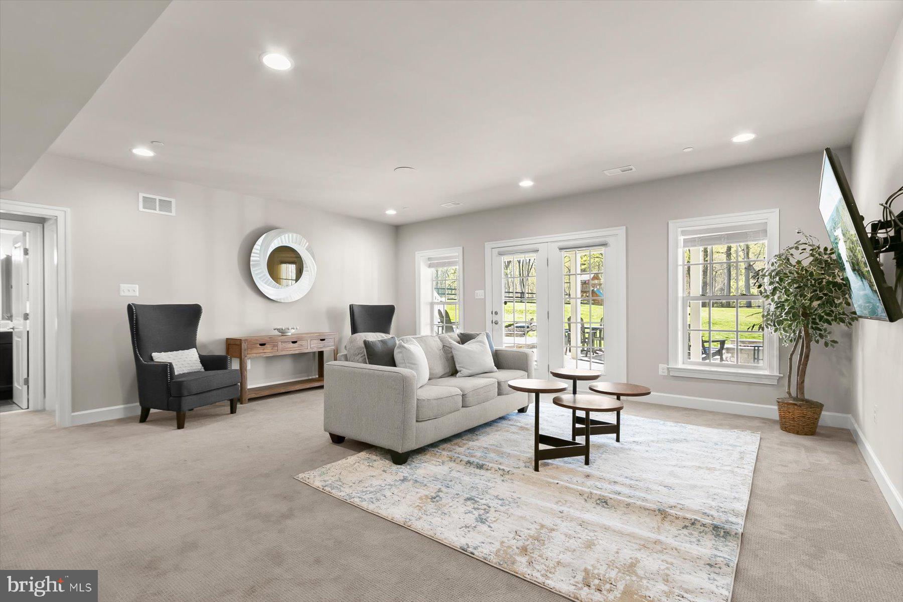 HIGHLAND RESERVE - Residential