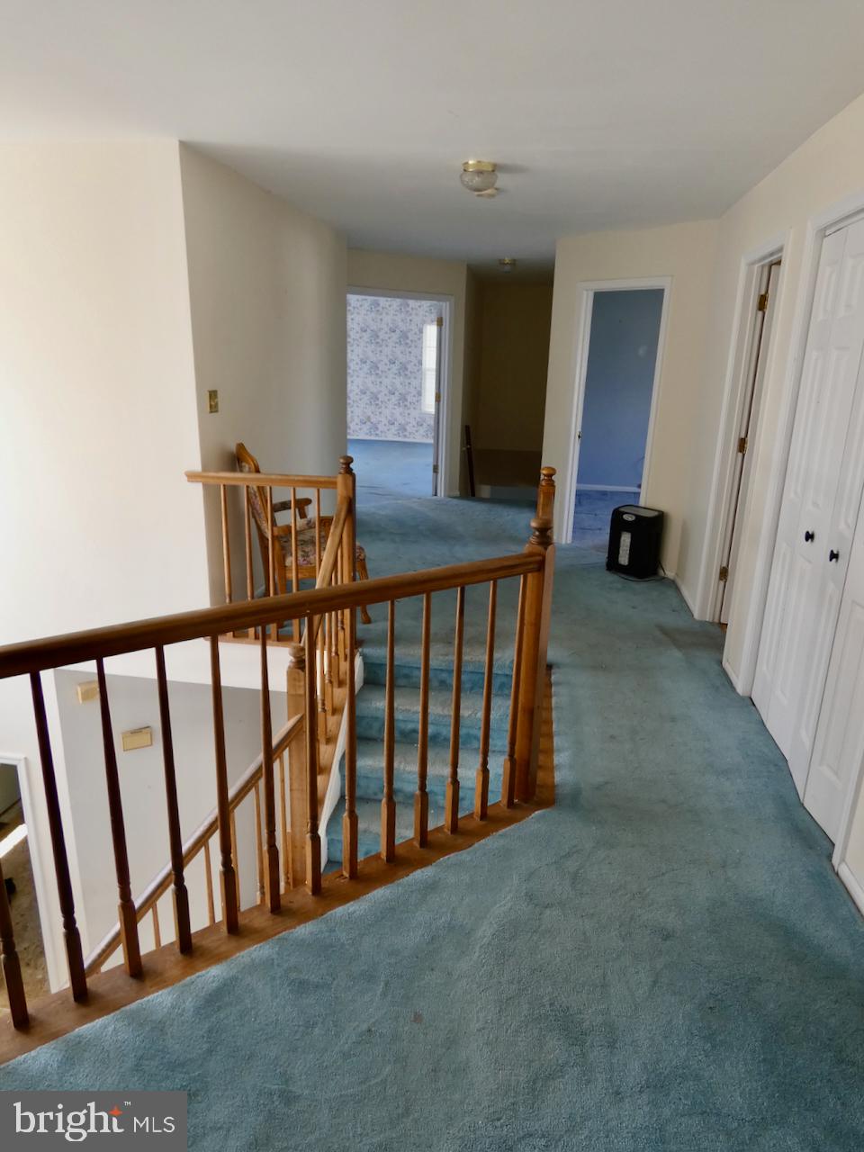 SALEM WOODS - Residential