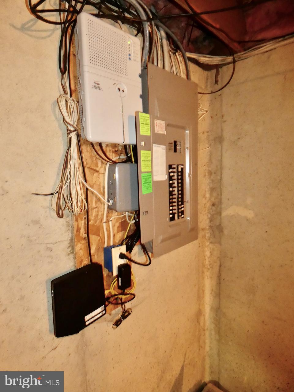 SALEM WOODS - Residential