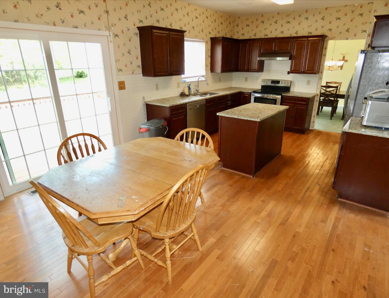 SALEM WOODS - Residential