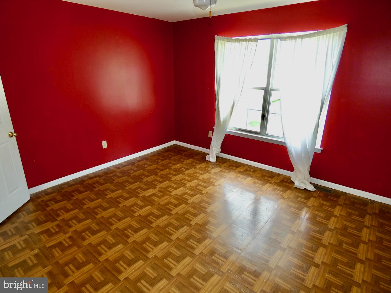 SALEM WOODS - Residential