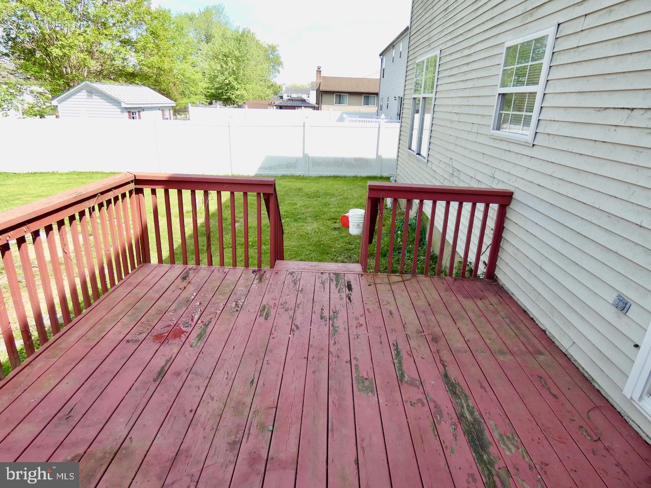 SALEM WOODS - Residential