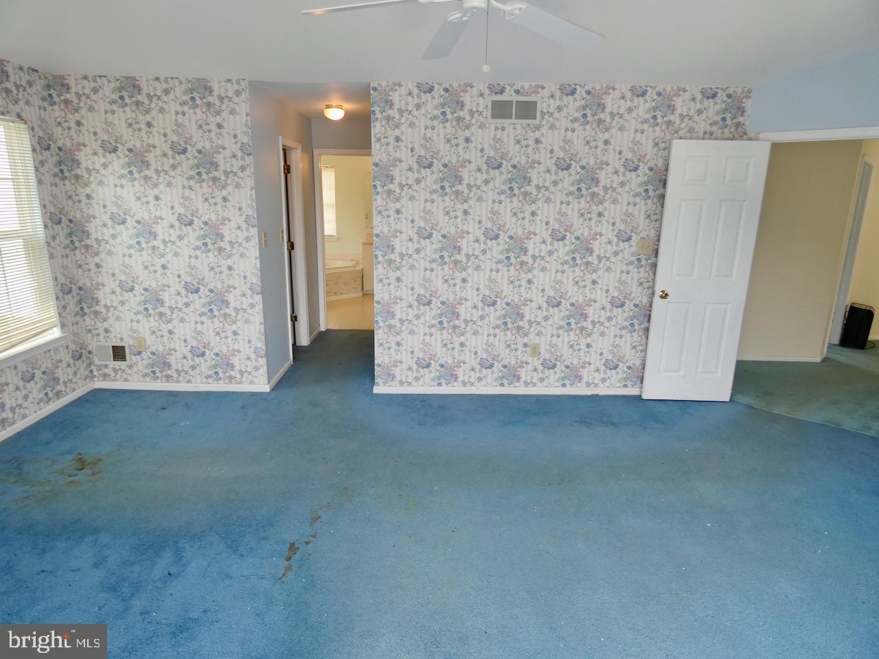 SALEM WOODS - Residential