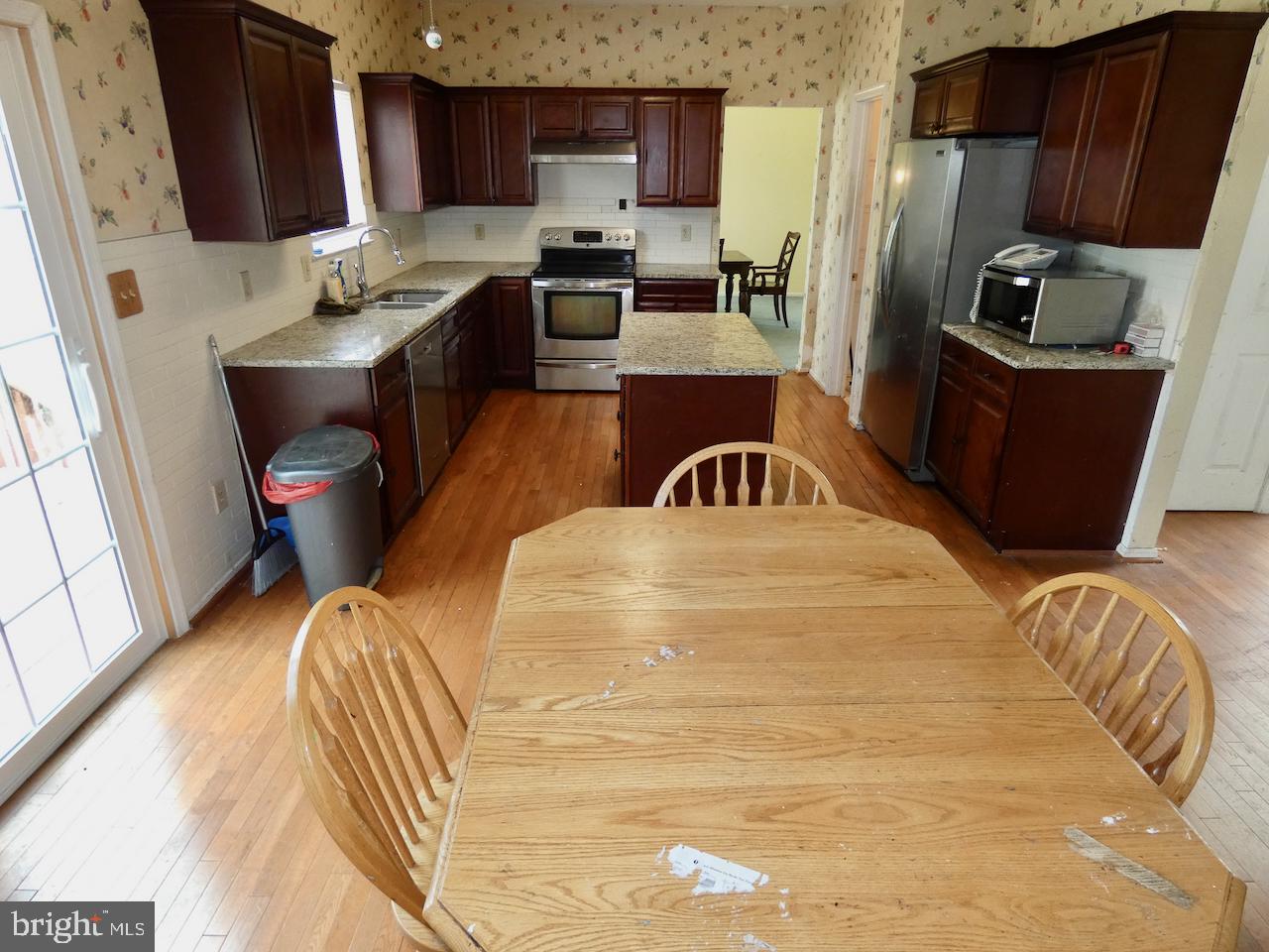 SALEM WOODS - Residential