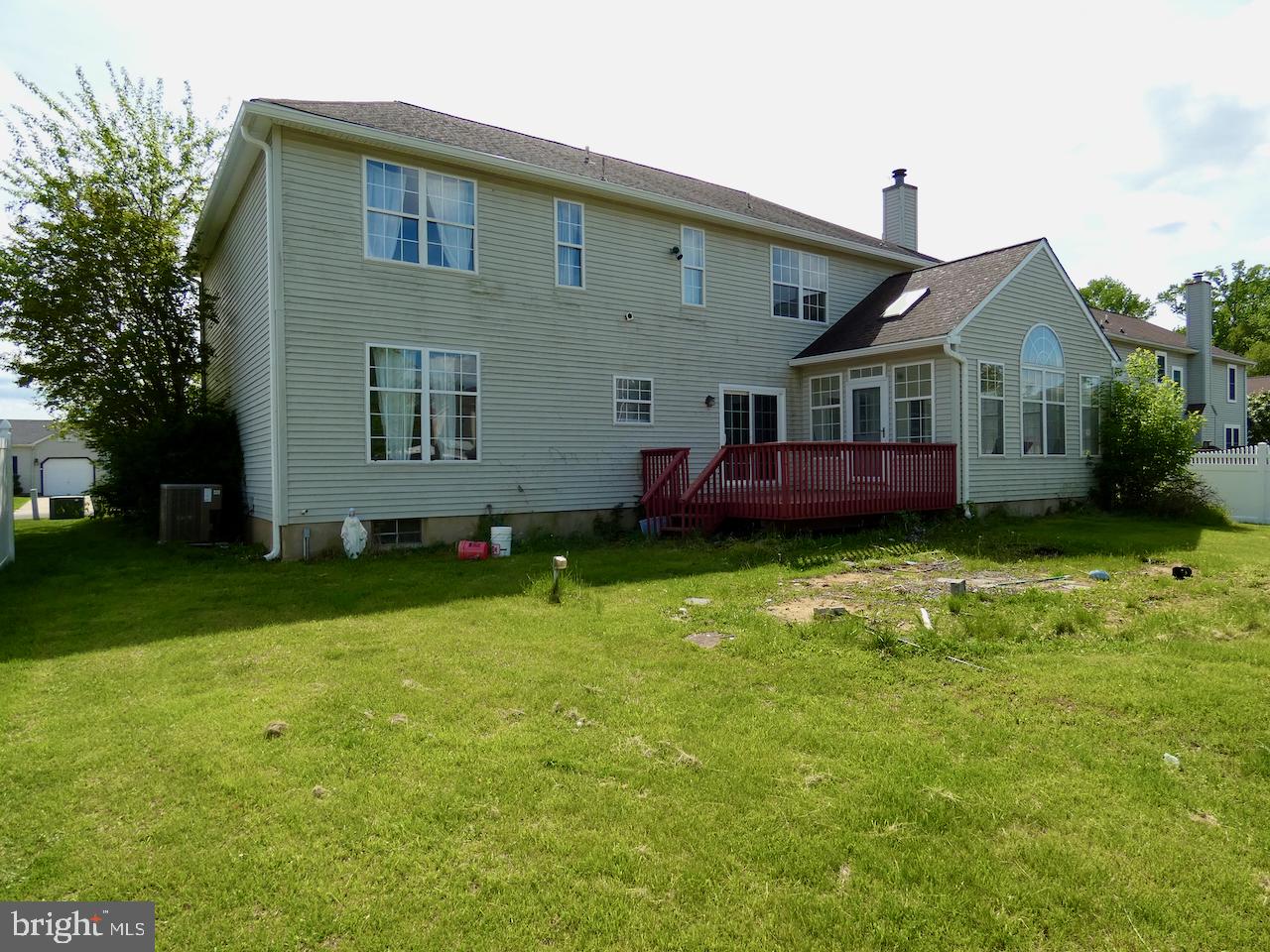 SALEM WOODS - Residential