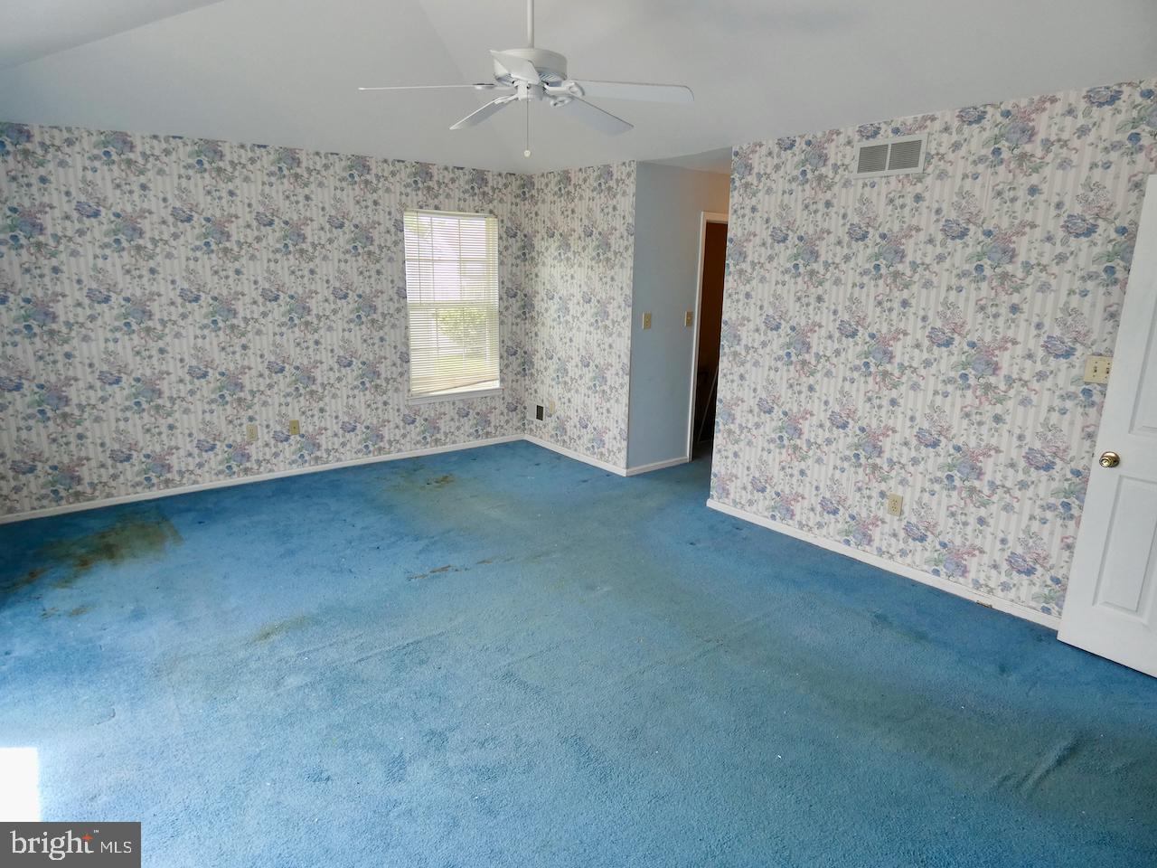 SALEM WOODS - Residential