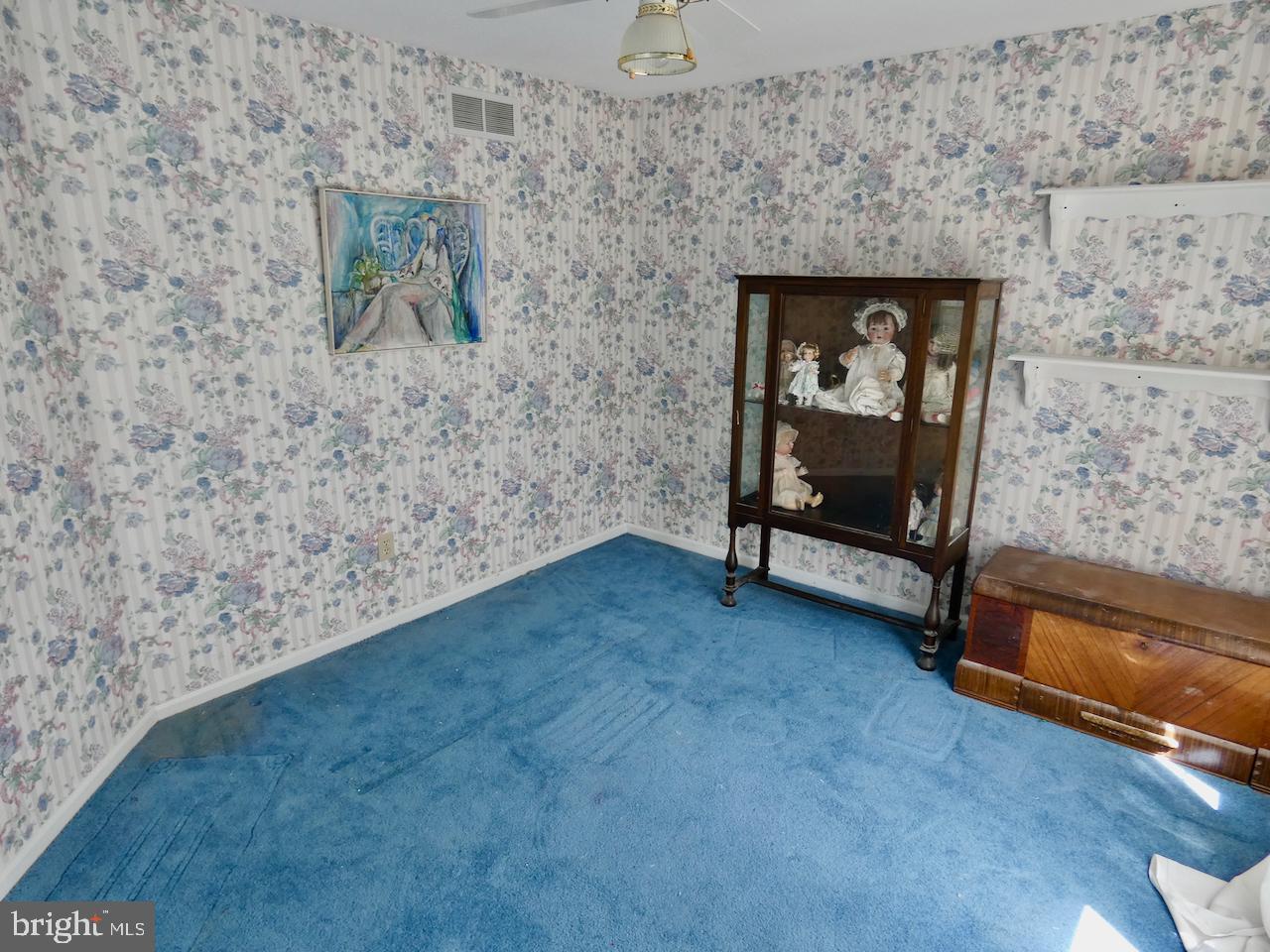 SALEM WOODS - Residential