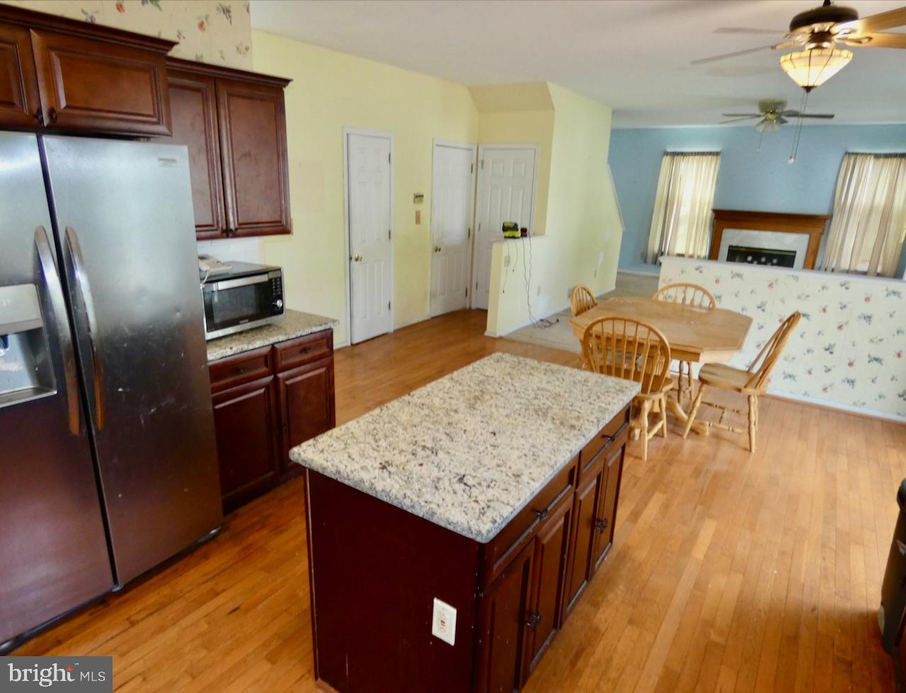 SALEM WOODS - Residential