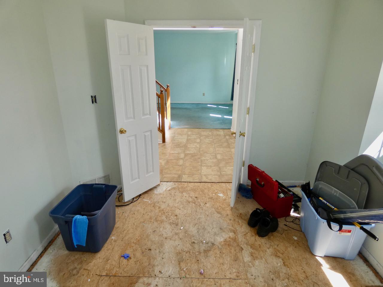 SALEM WOODS - Residential