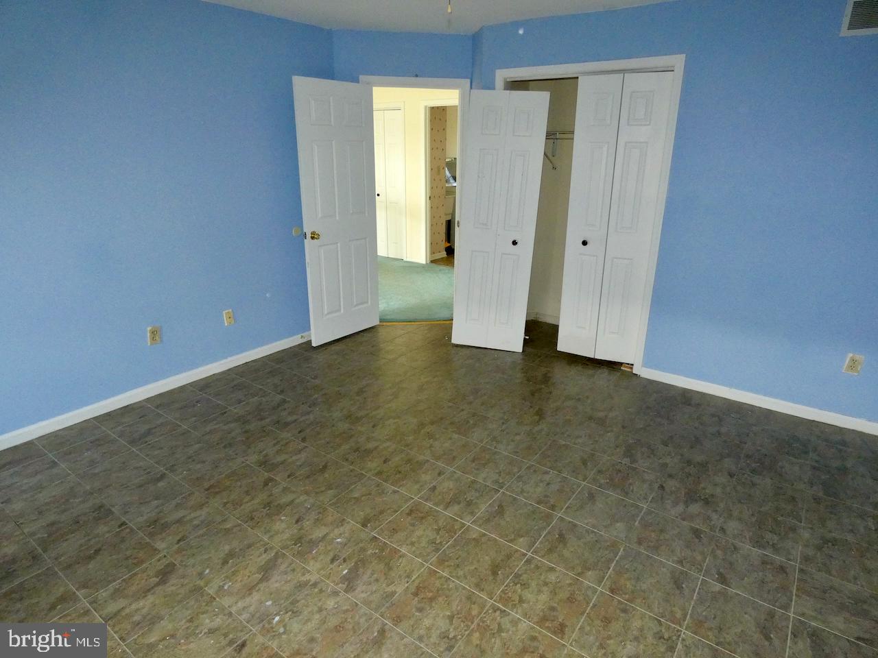 SALEM WOODS - Residential