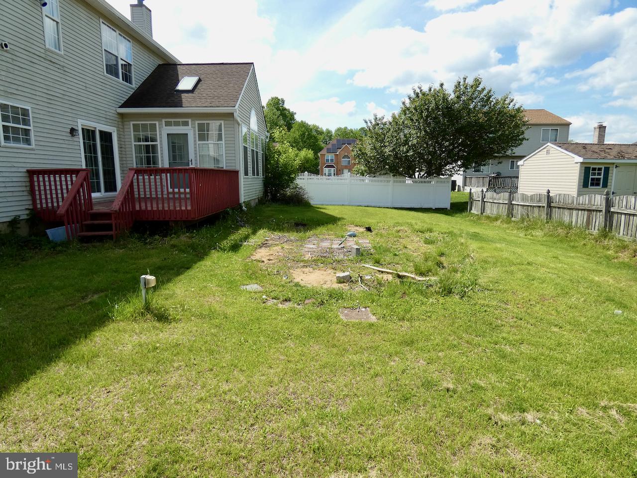 SALEM WOODS - Residential