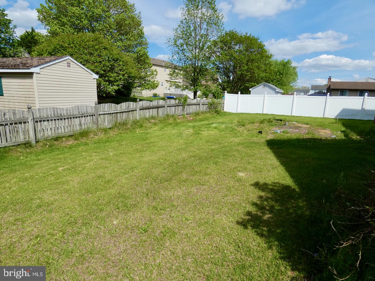 SALEM WOODS - Residential