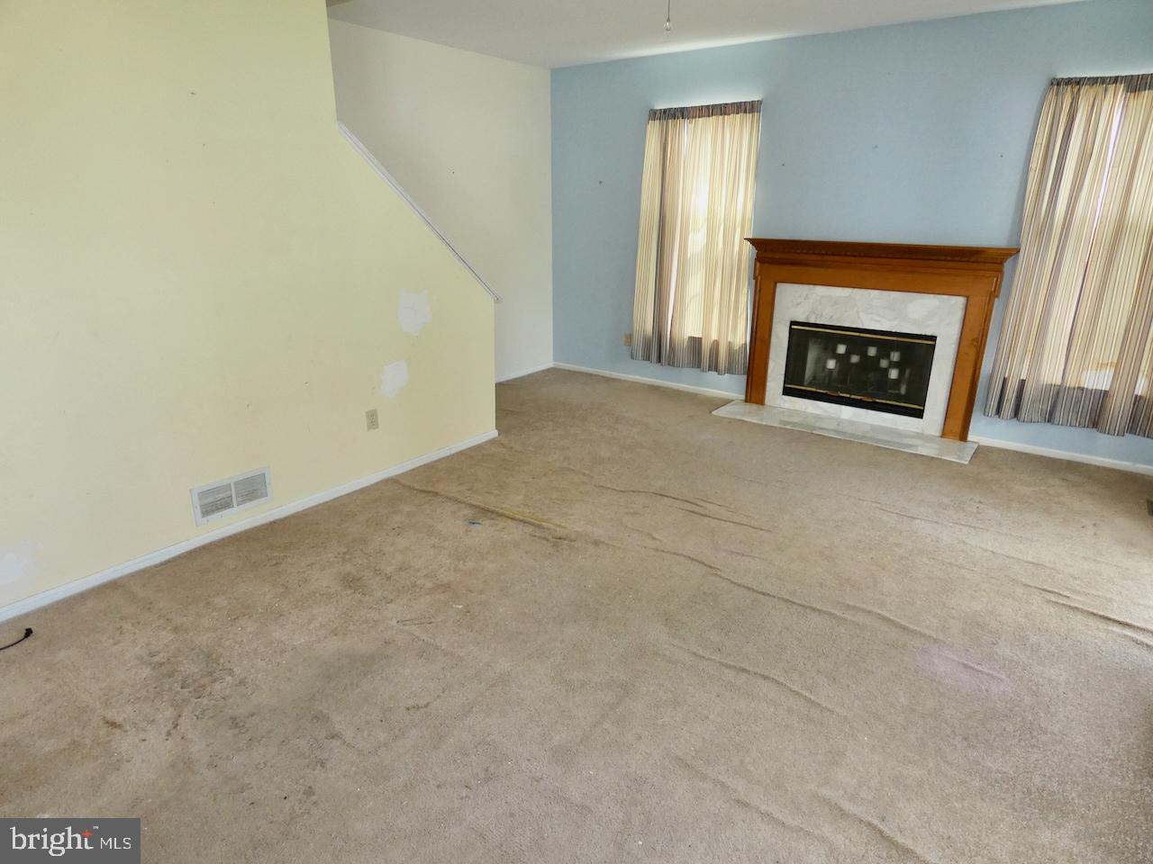 SALEM WOODS - Residential