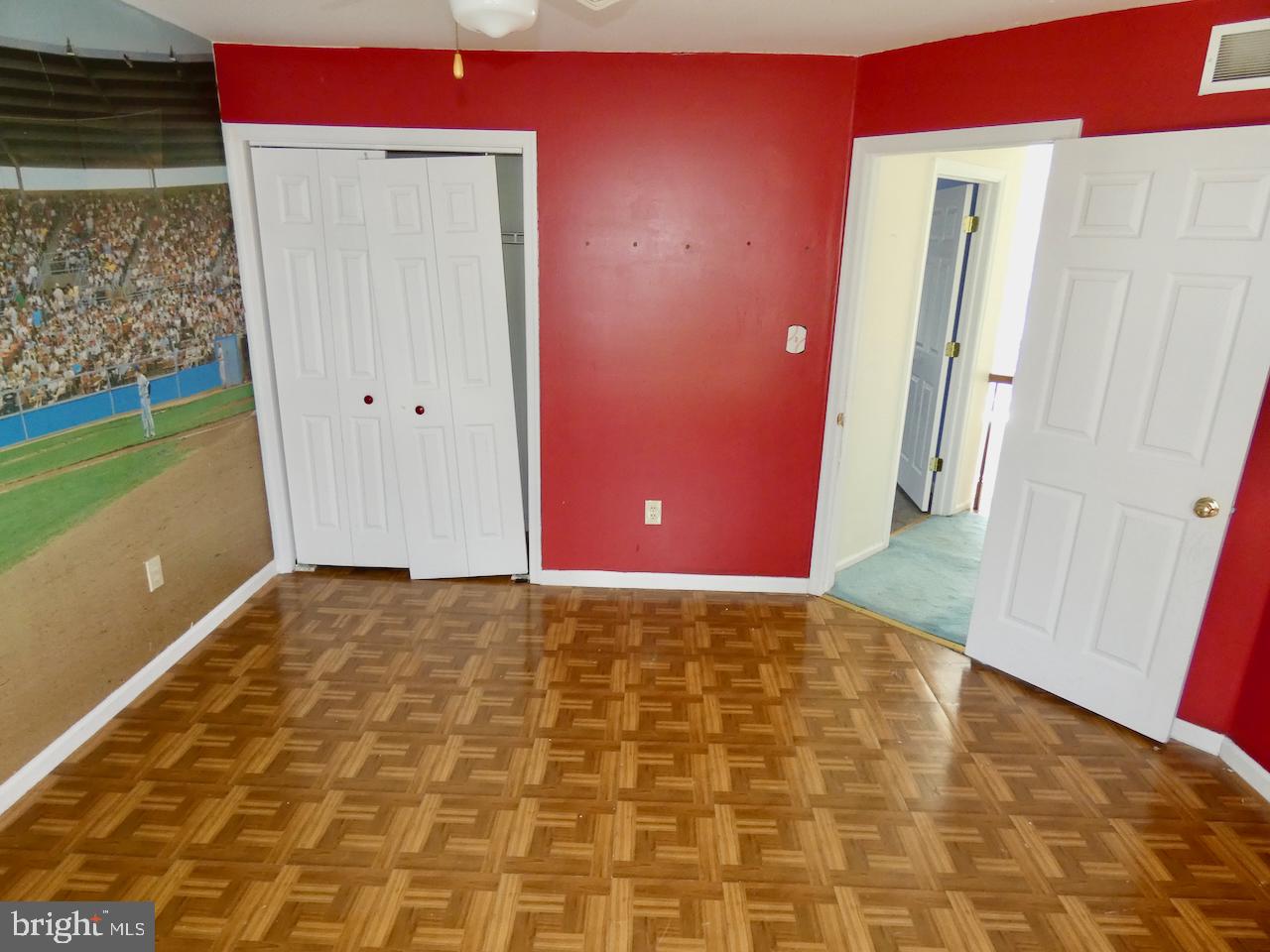 SALEM WOODS - Residential