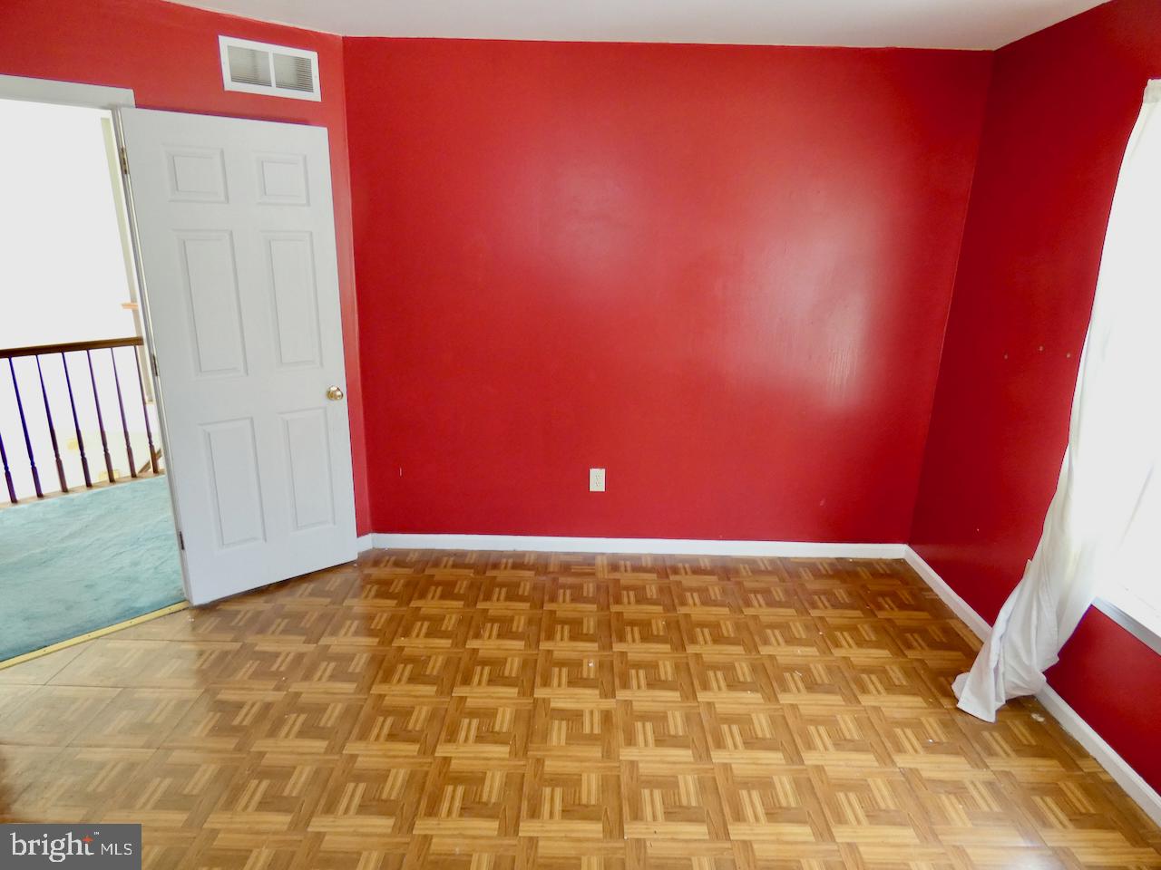 SALEM WOODS - Residential