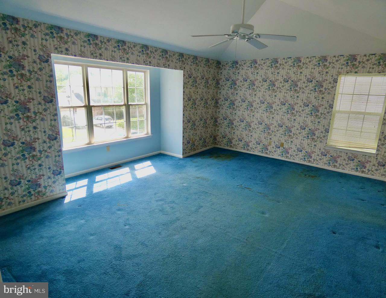 SALEM WOODS - Residential