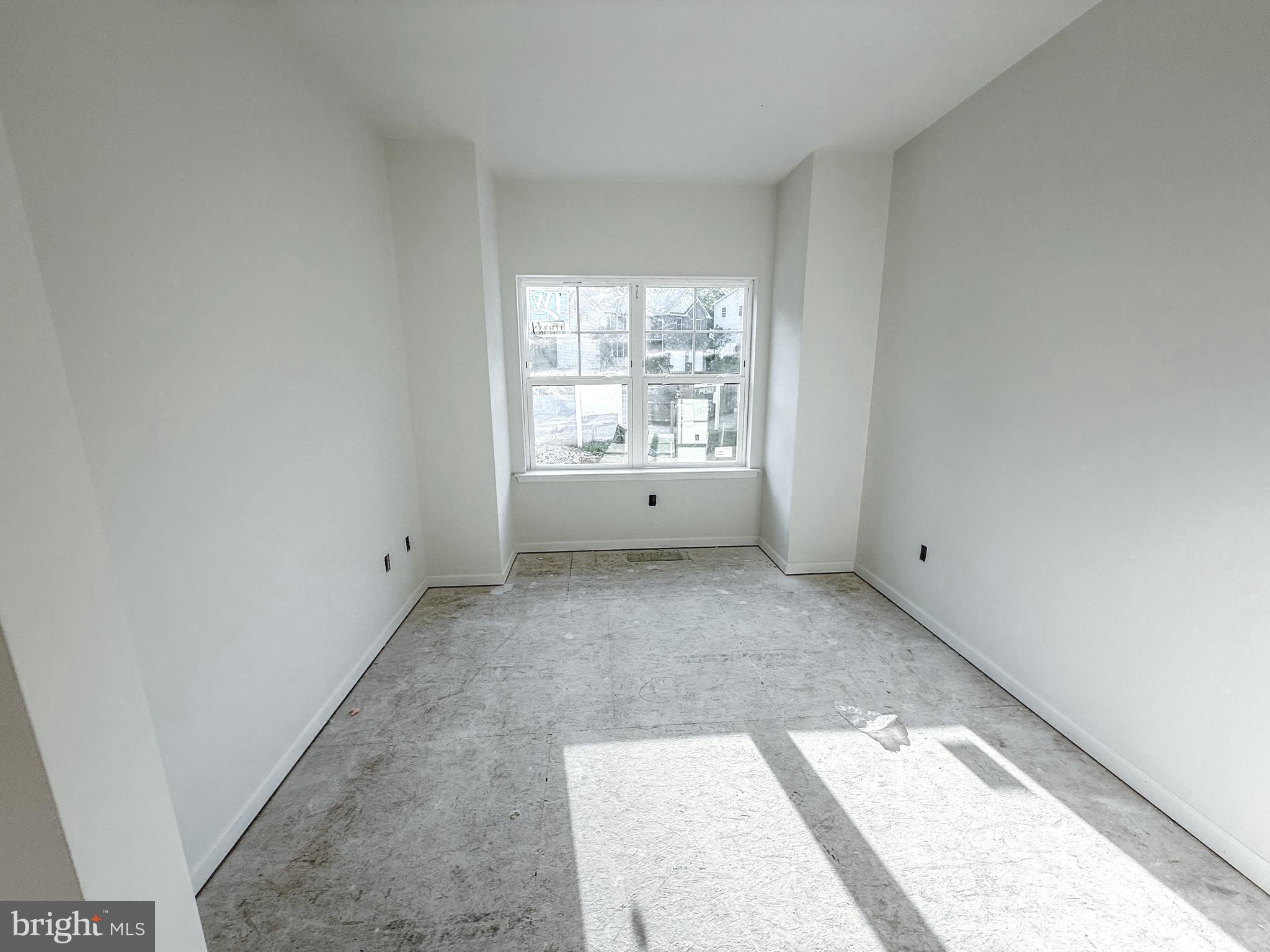 22640 EXCEL COURT
