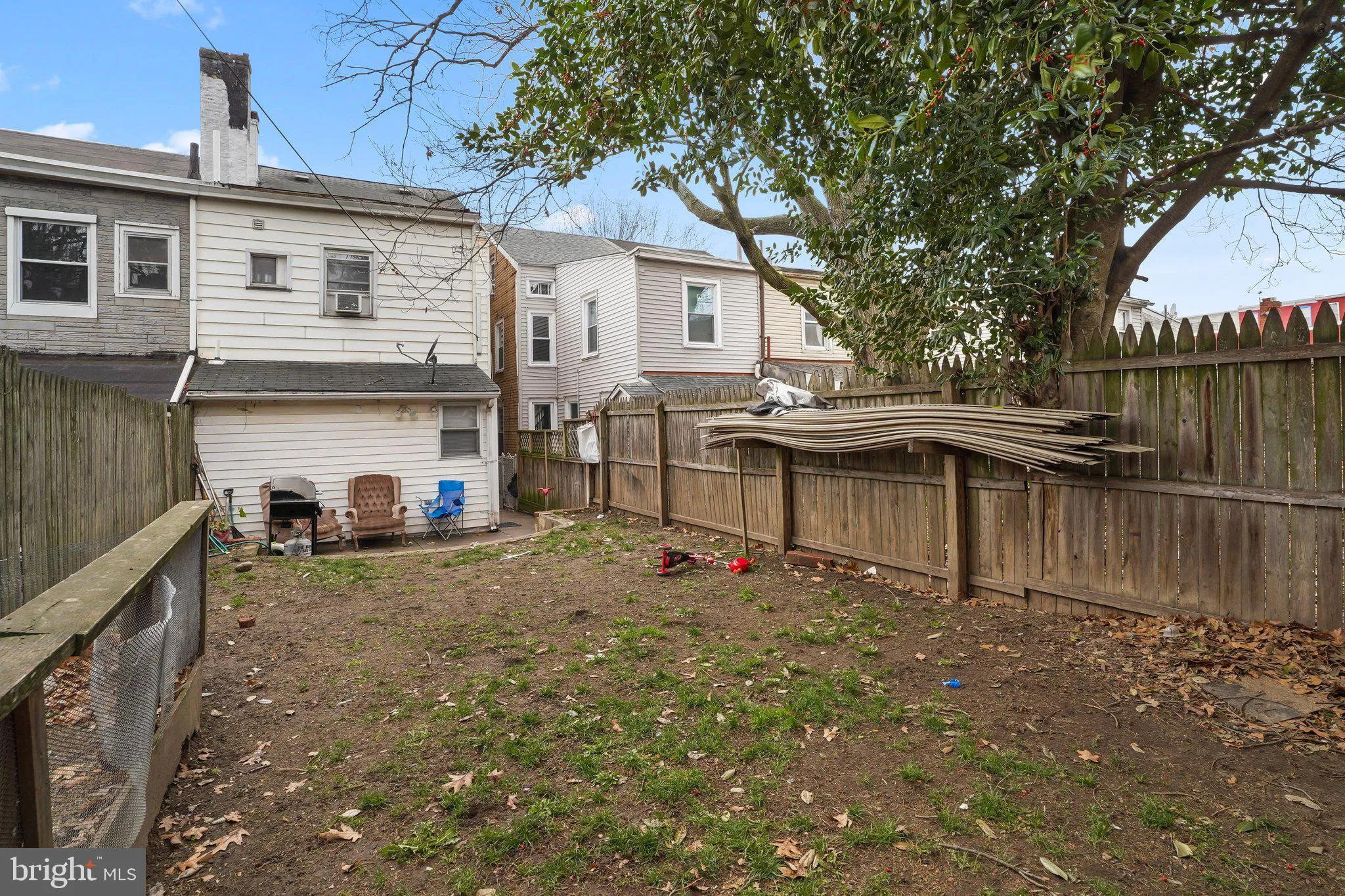 Trenton, New Jersey 08611, United States, 5 Bedrooms Bedrooms, ,2 BathroomsBathrooms,Residential,Active,117275