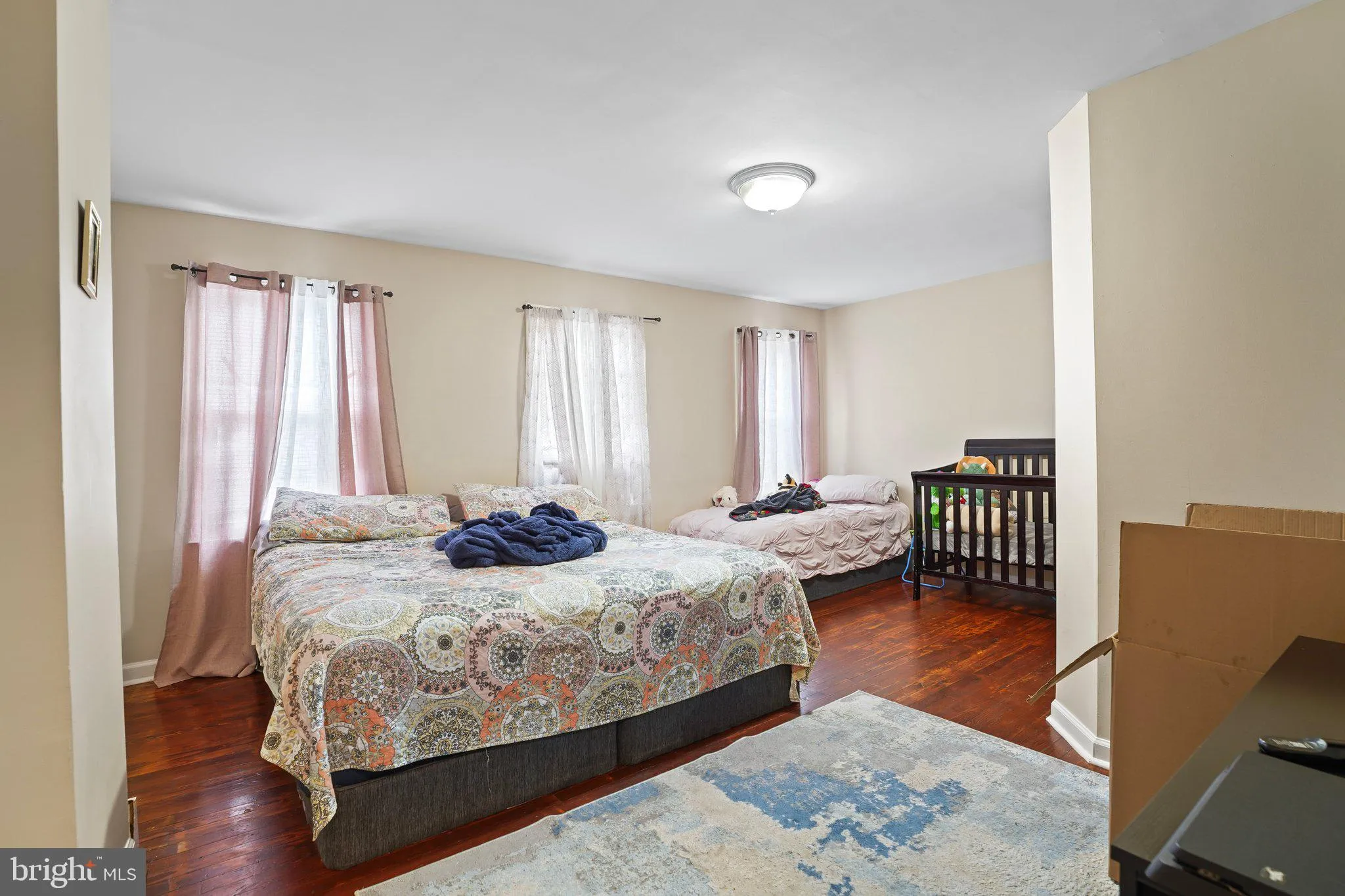 Trenton, New Jersey 08611, United States, 5 Bedrooms Bedrooms, ,2 BathroomsBathrooms,Residential,Active,117275