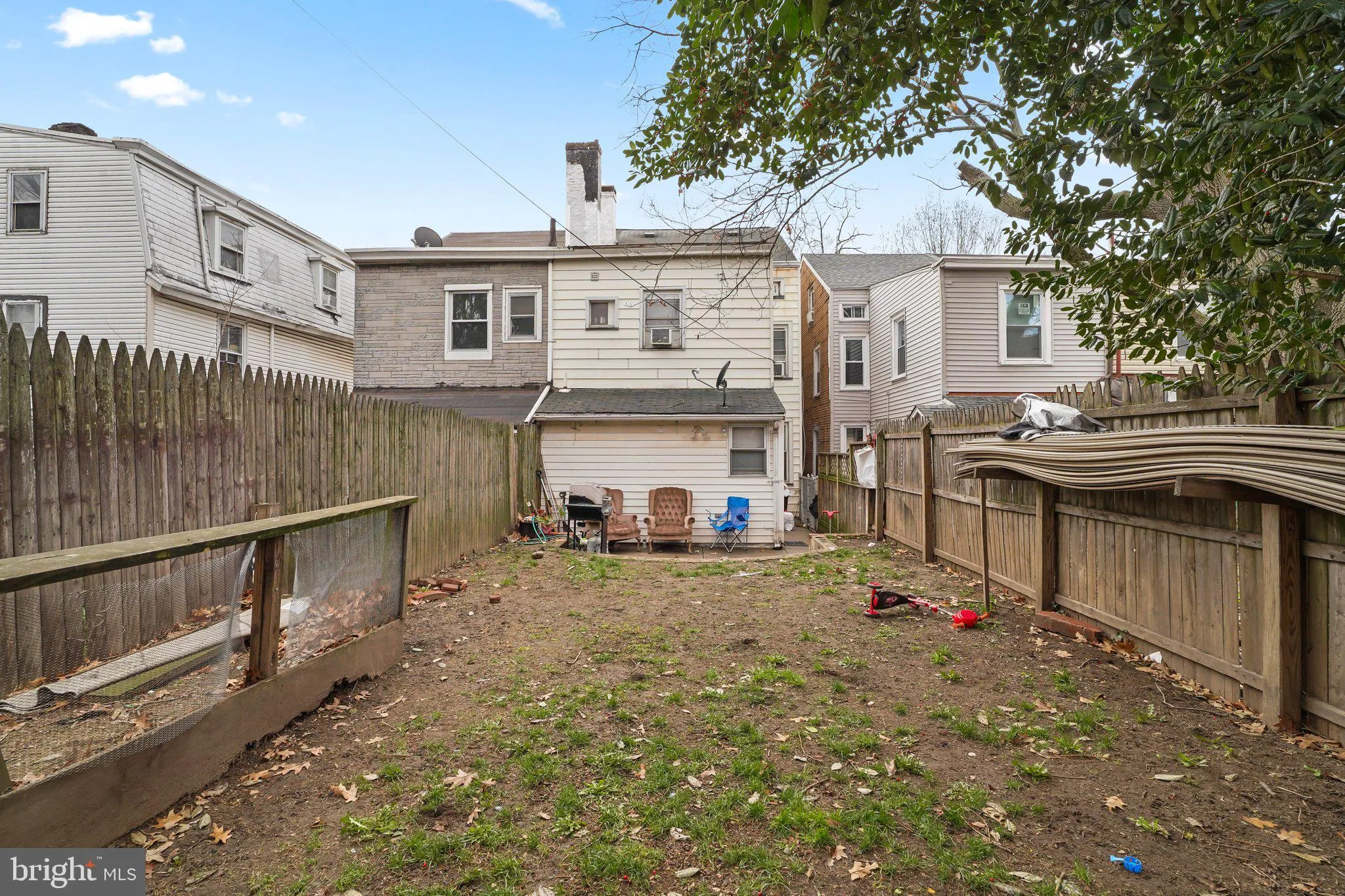 Trenton, New Jersey 08611, United States, 5 Bedrooms Bedrooms, ,2 BathroomsBathrooms,Residential,Active,117275