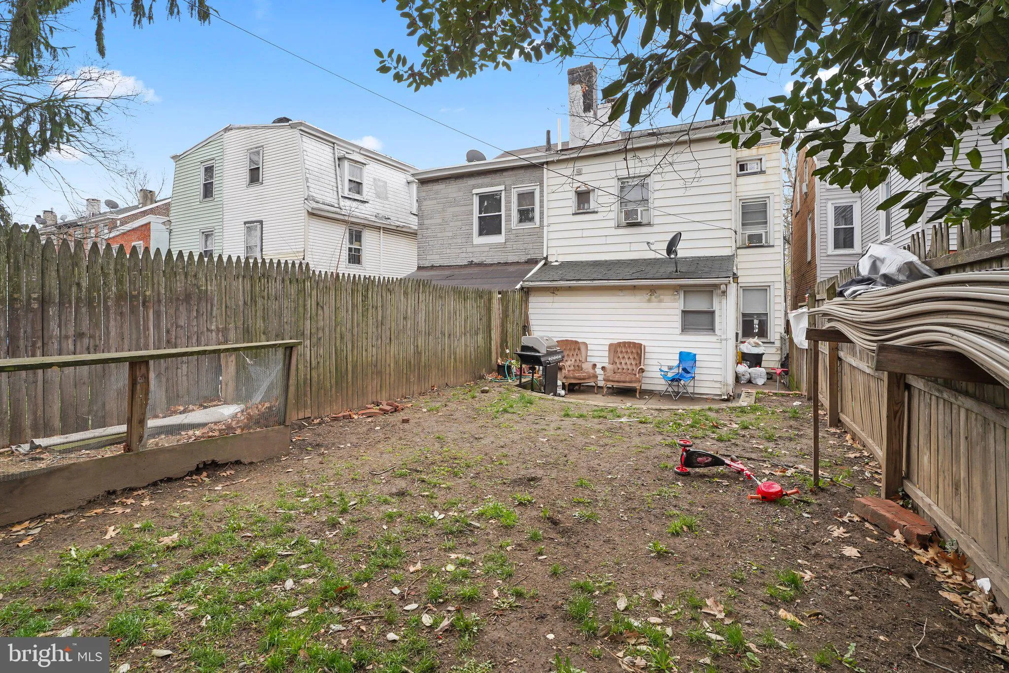 Trenton, New Jersey 08611, United States, 5 Bedrooms Bedrooms, ,2 BathroomsBathrooms,Residential,Active,117275