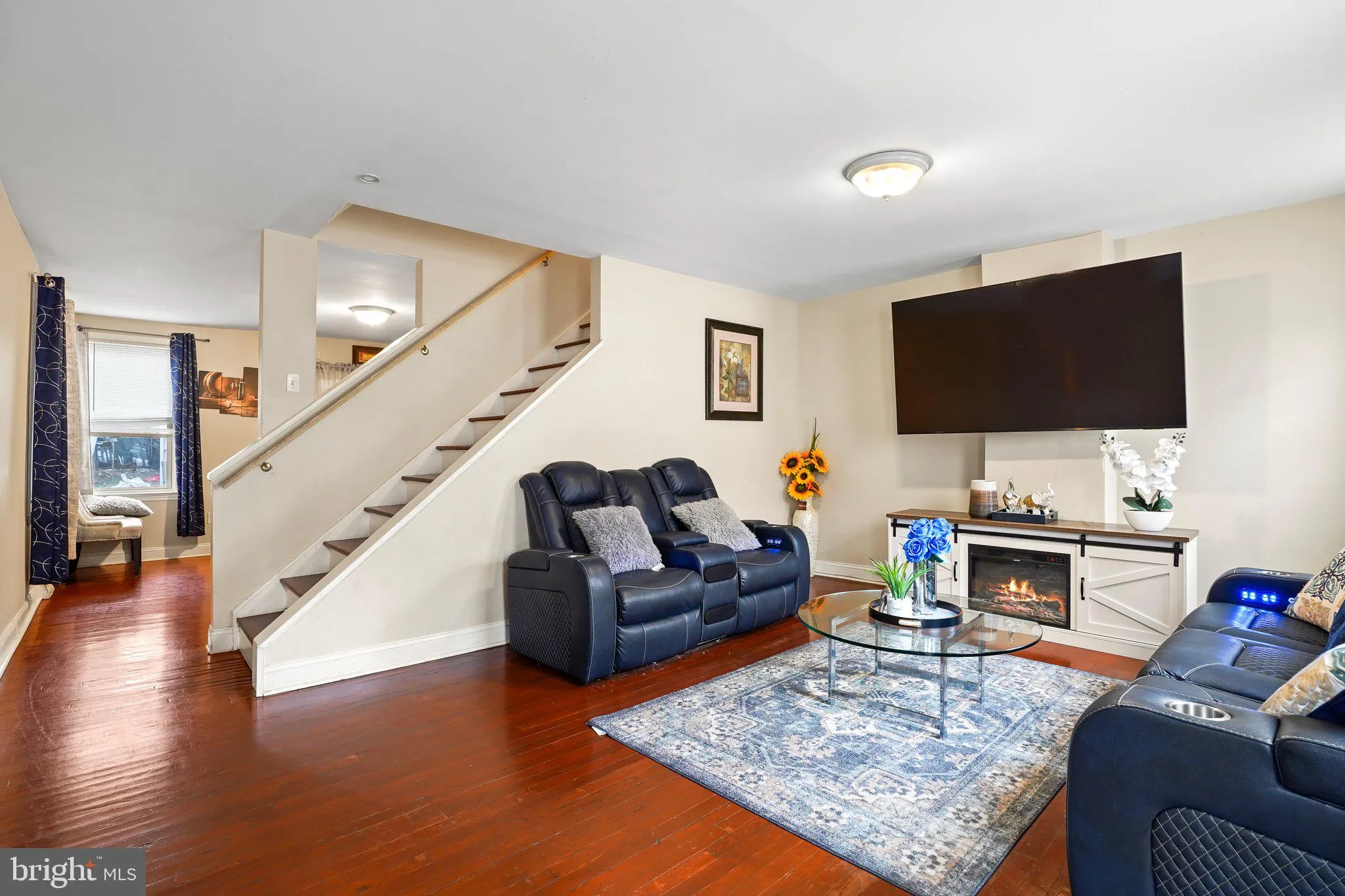 Trenton, New Jersey 08611, United States, 5 Bedrooms Bedrooms, ,2 BathroomsBathrooms,Residential,Active,117275