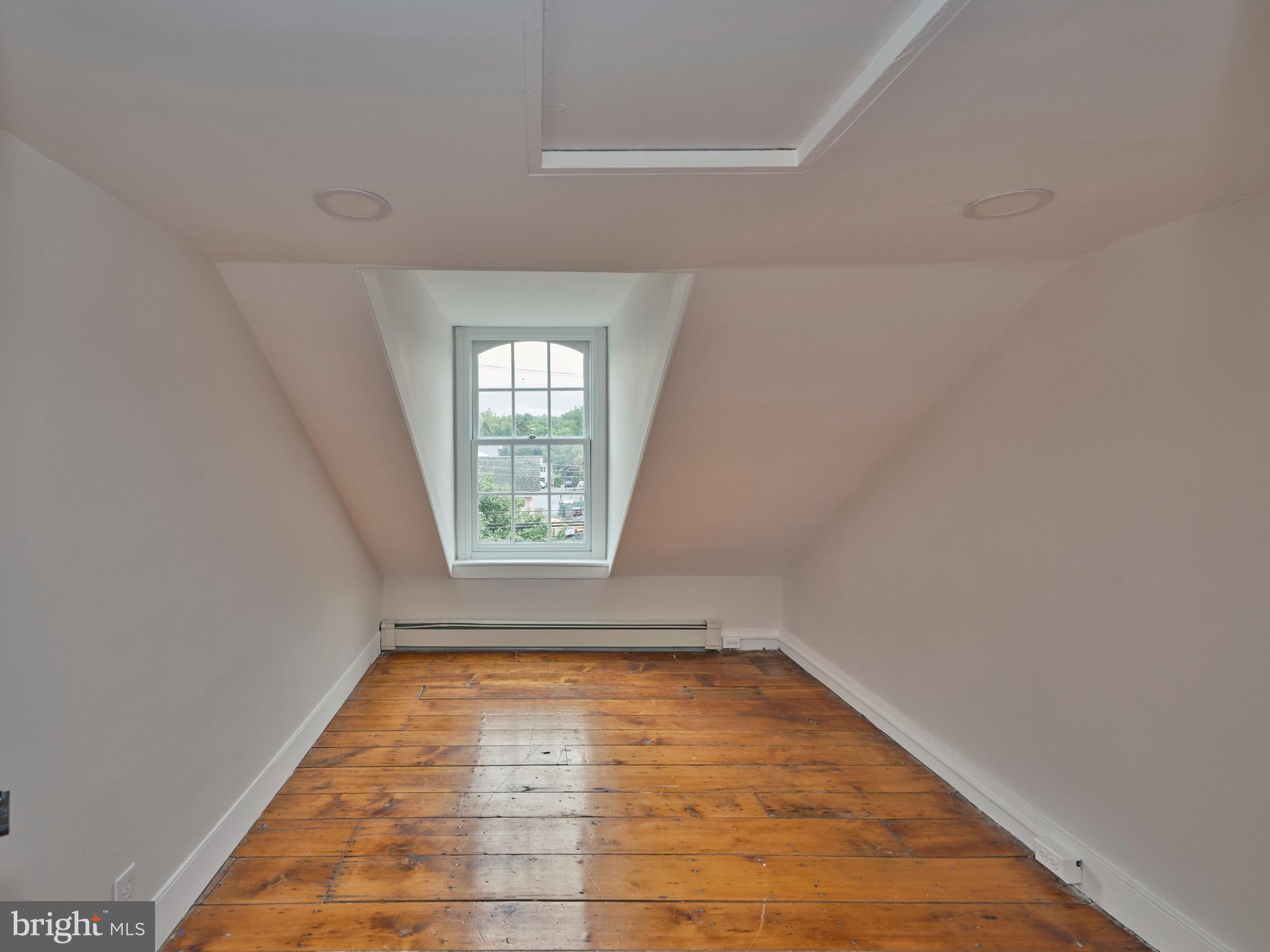 NEW HOPE - Residential Lease